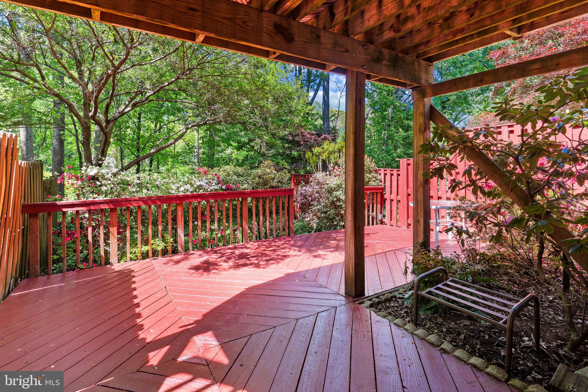 CROFTON COMMONS - Residential