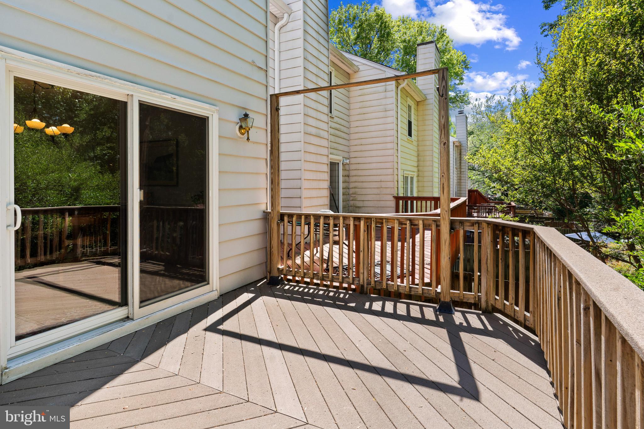 CROFTON COMMONS - Residential