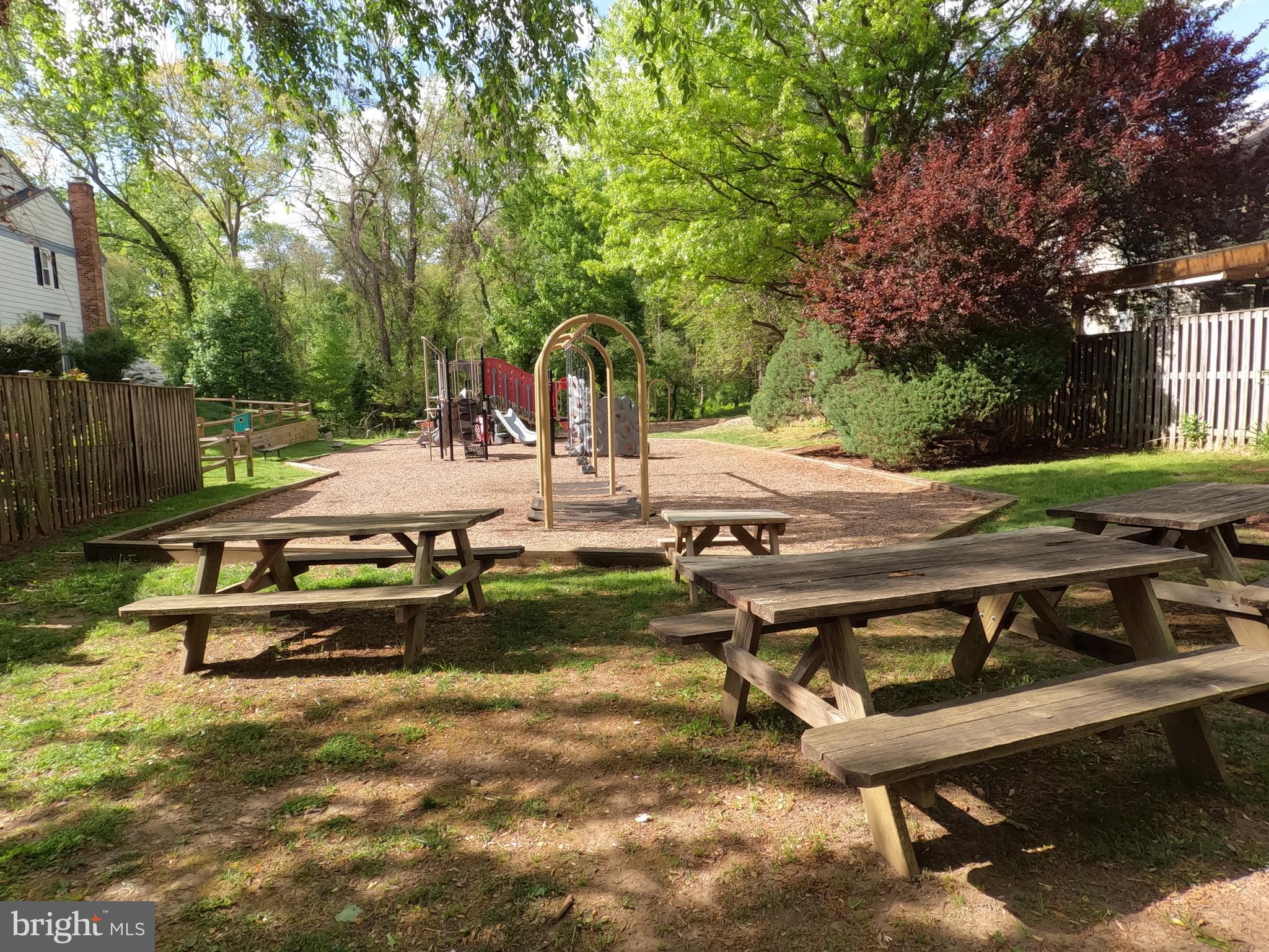 CROFTON COMMONS - Residential