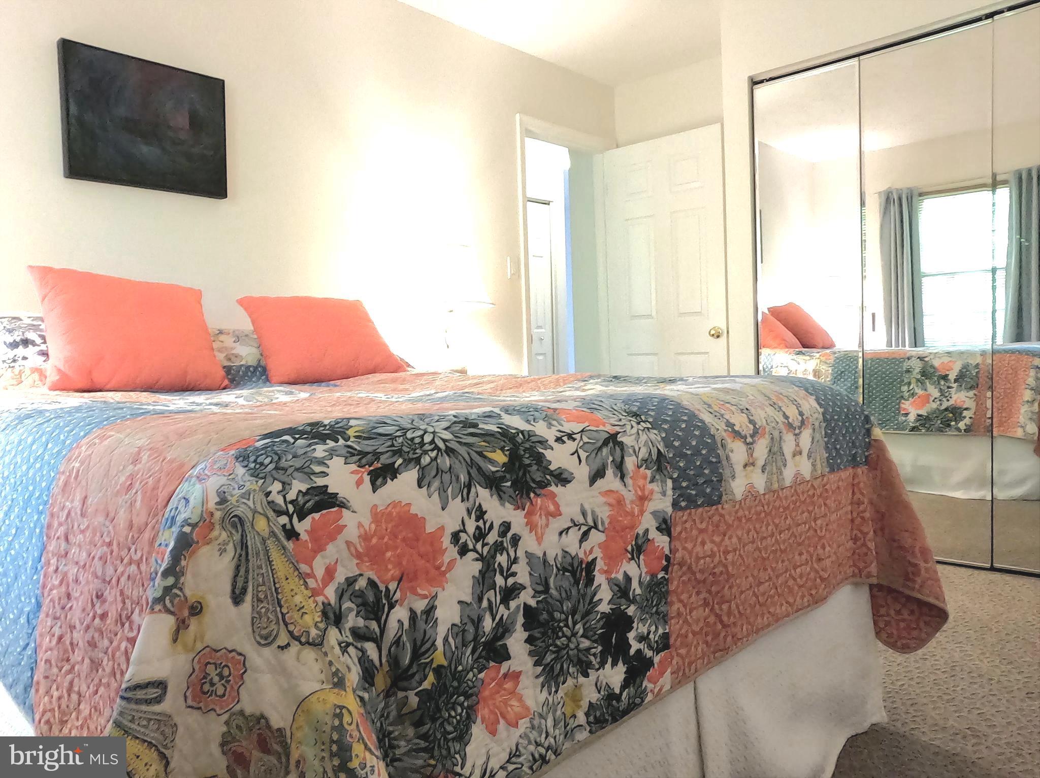 CROFTON COMMONS - Residential