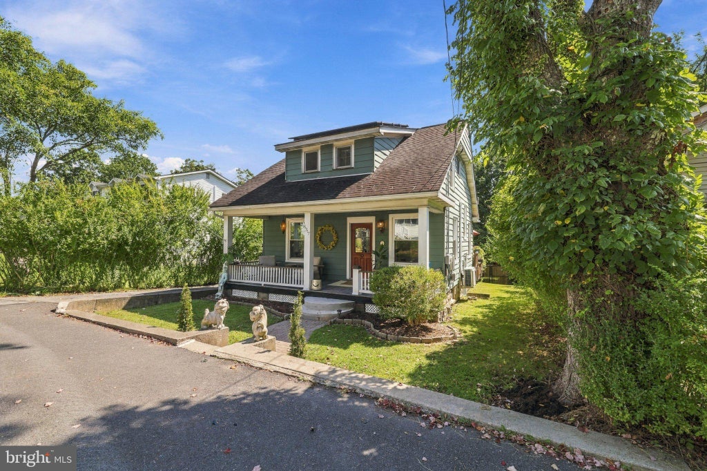 Photo of 1317 Coolbaugh Street, STROUDSBURG, PA 18360 (MLS # PAMR2007450)
