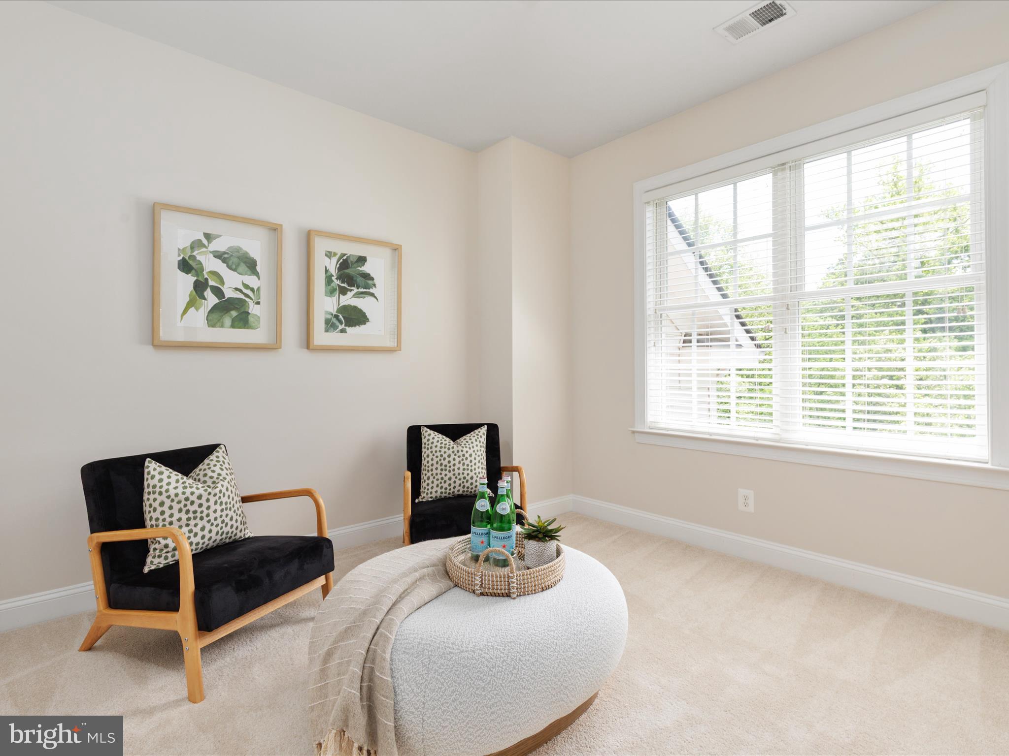 RIVER CREEK - Residential