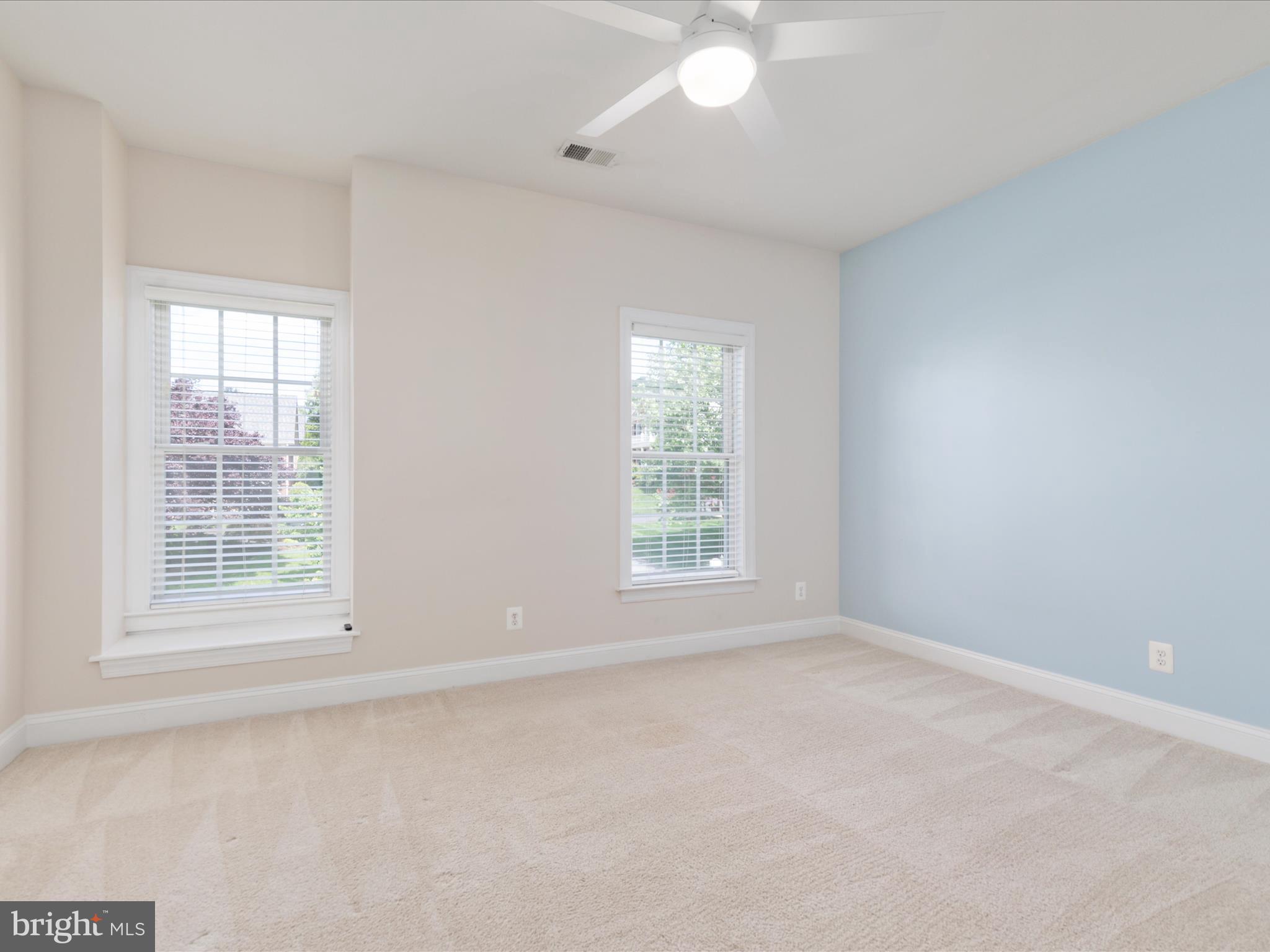 RIVER CREEK - Residential