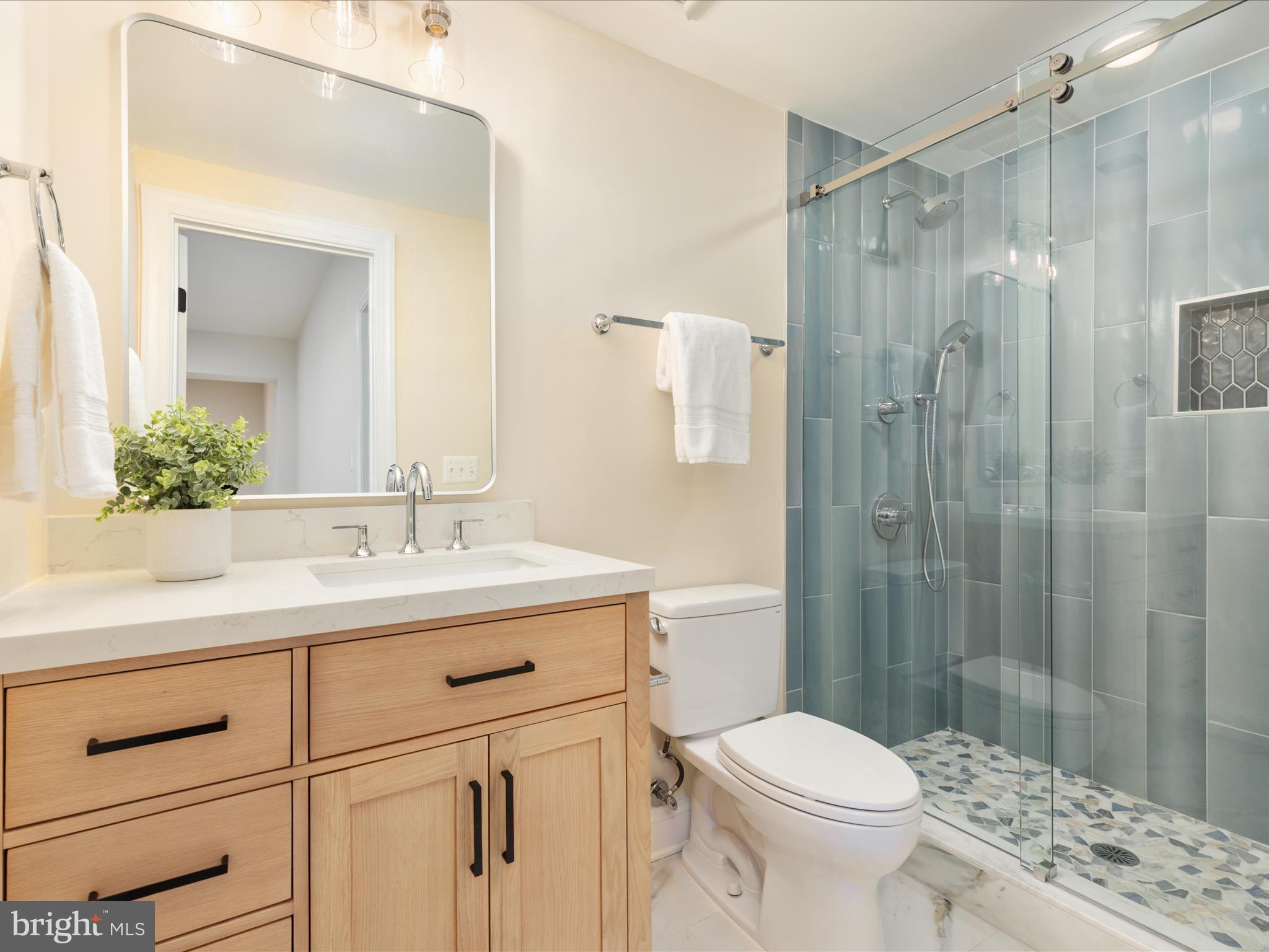 RIVER CREEK - Residential