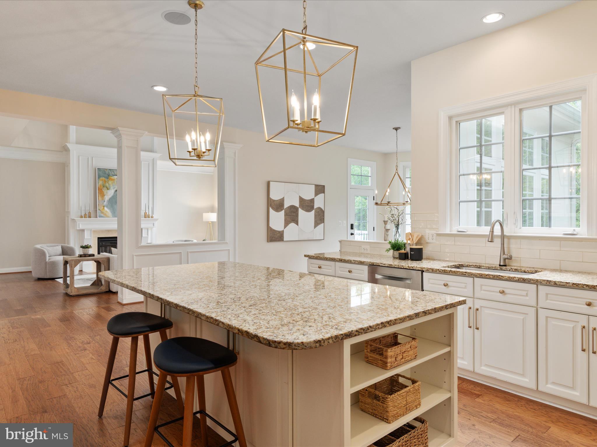 RIVER CREEK - Residential