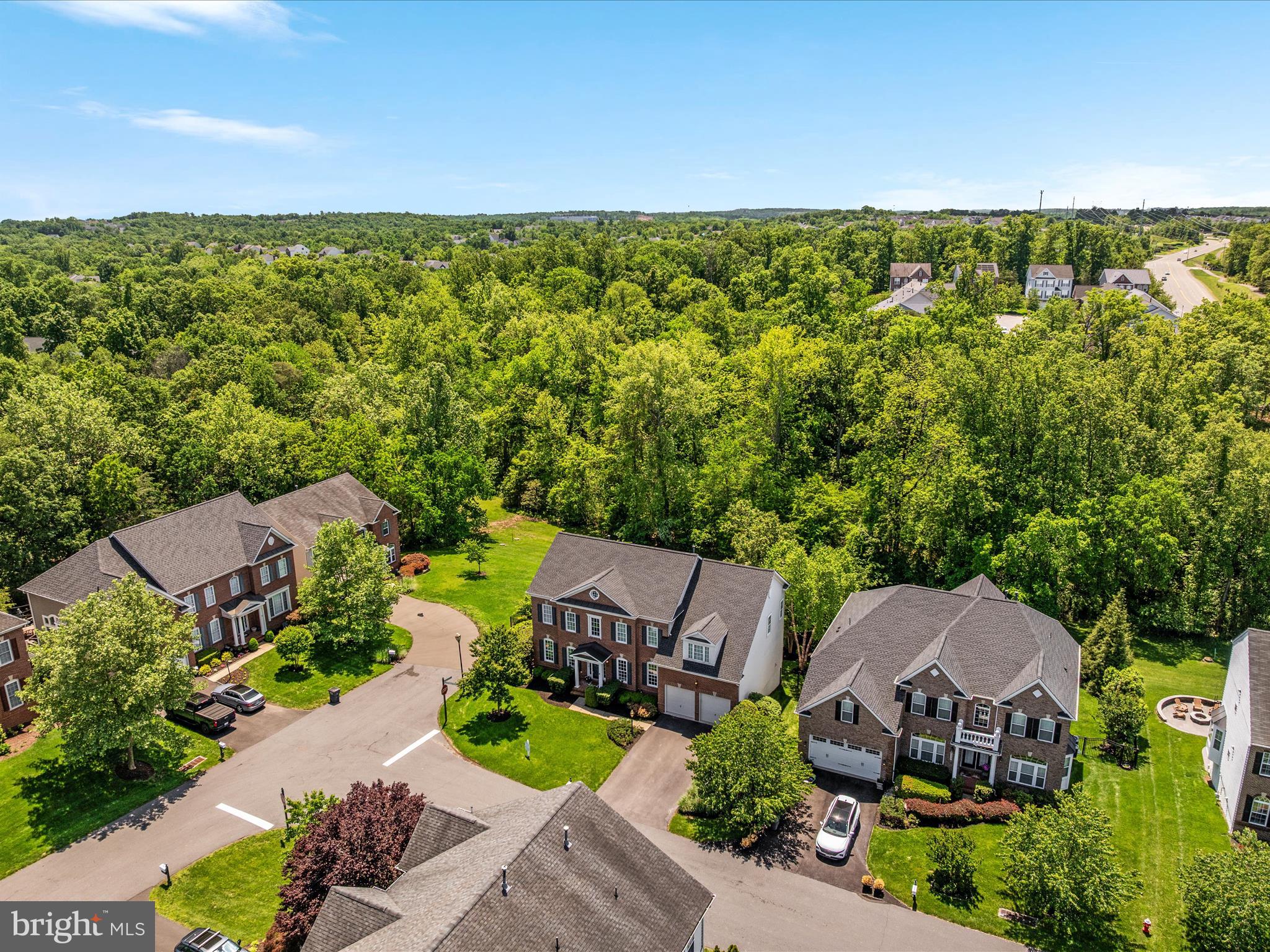 RIVER CREEK - Residential