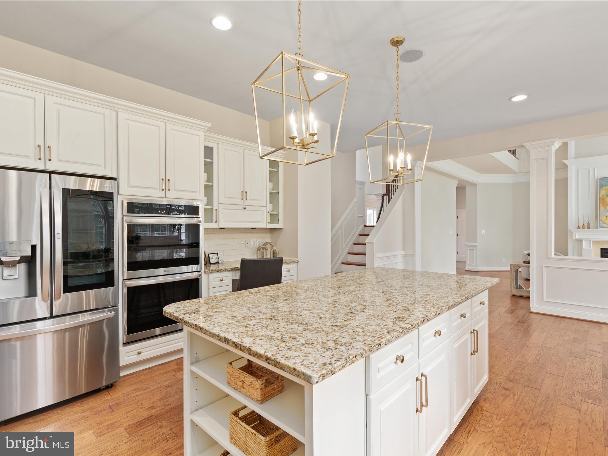 RIVER CREEK - Residential