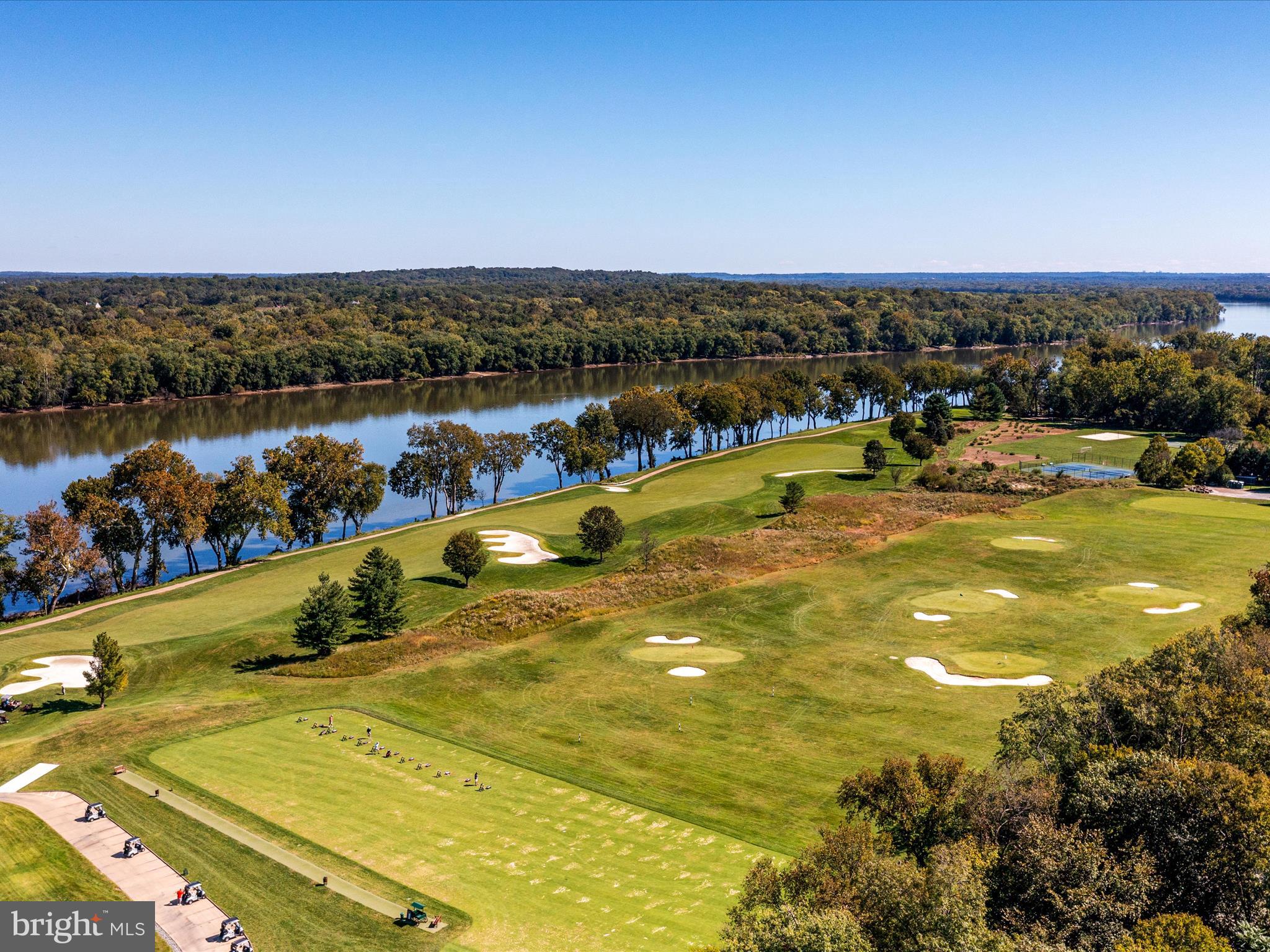 RIVER CREEK - Residential