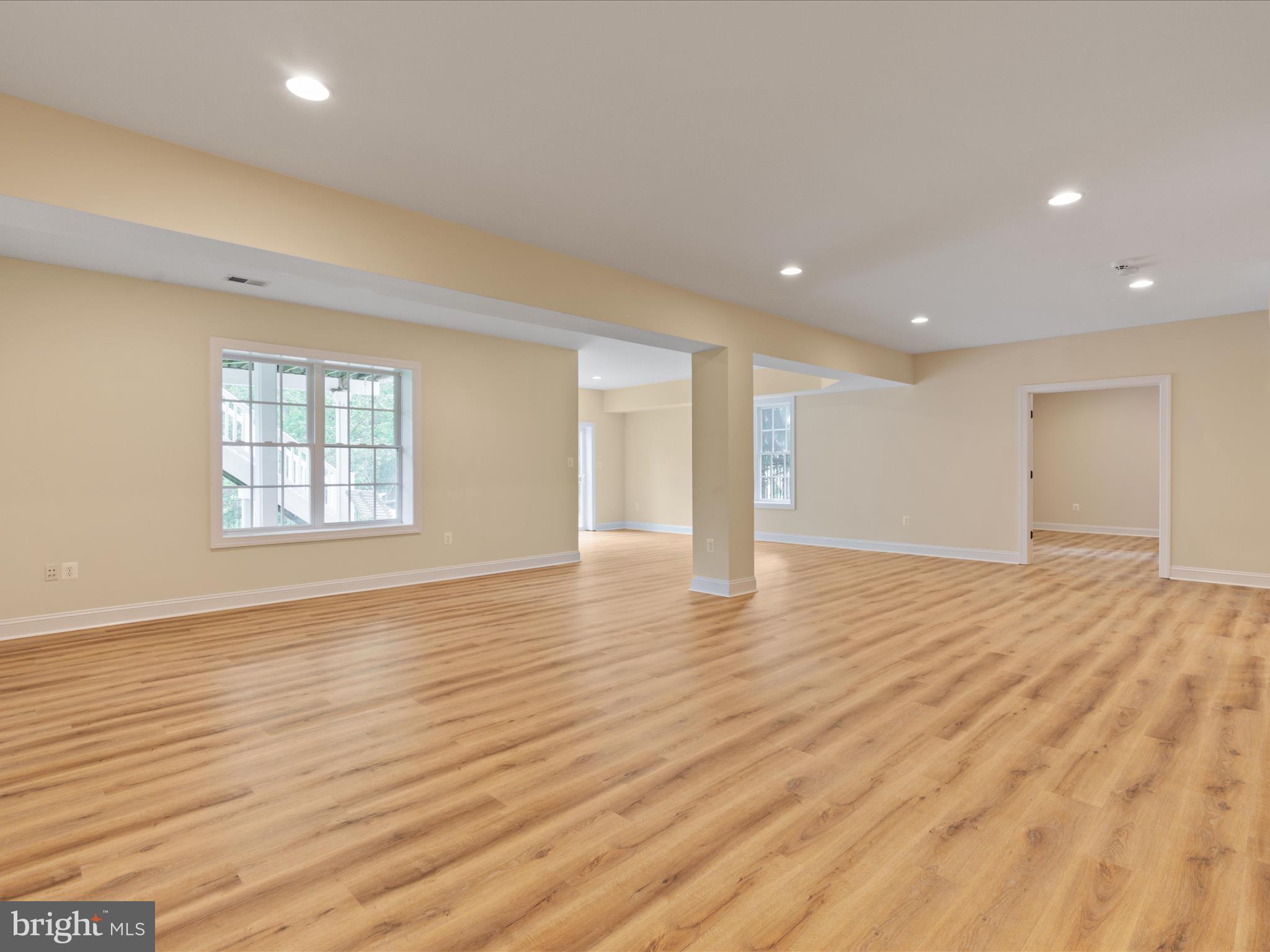 RIVER CREEK - Residential