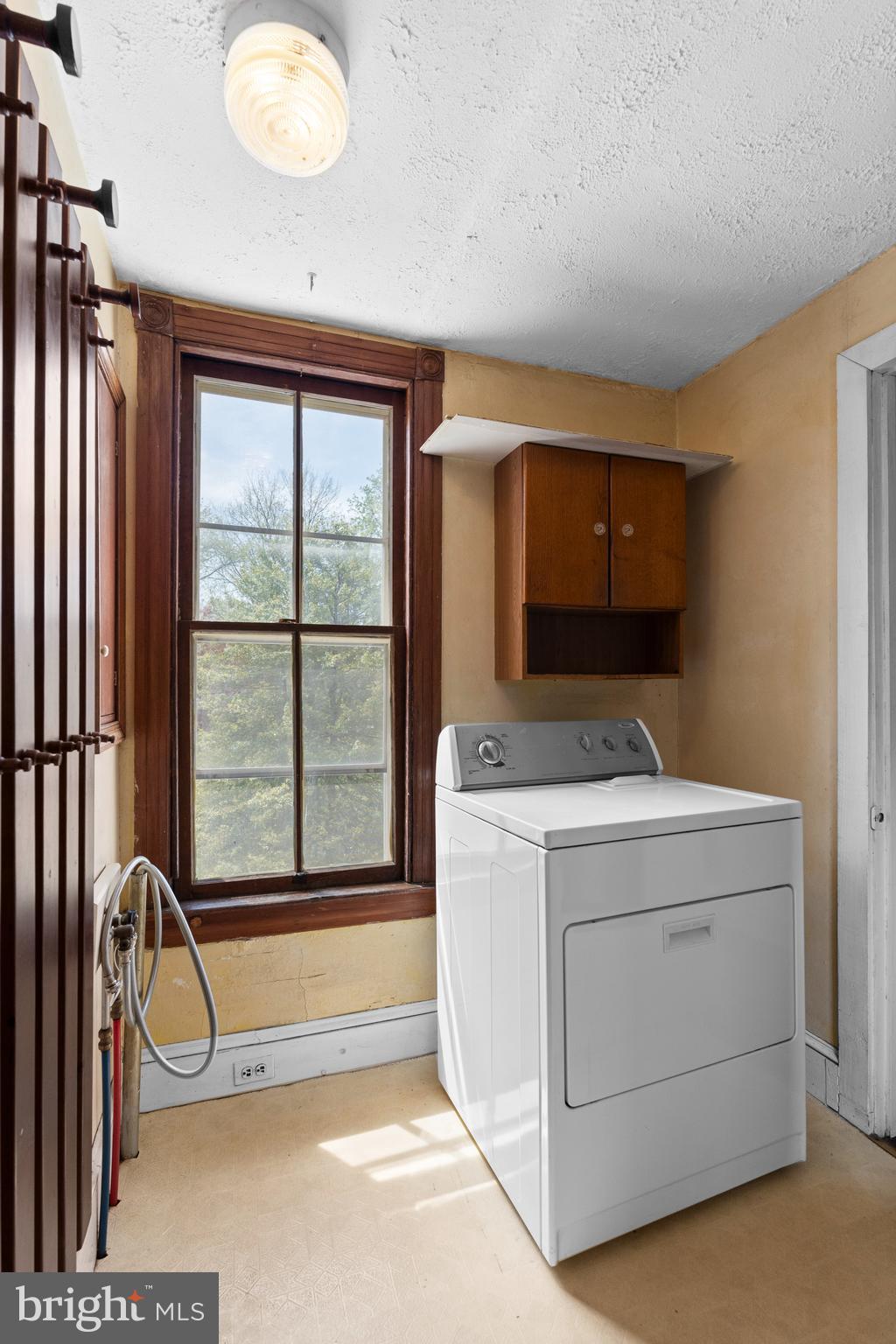 MIDDLETON PL - Residential