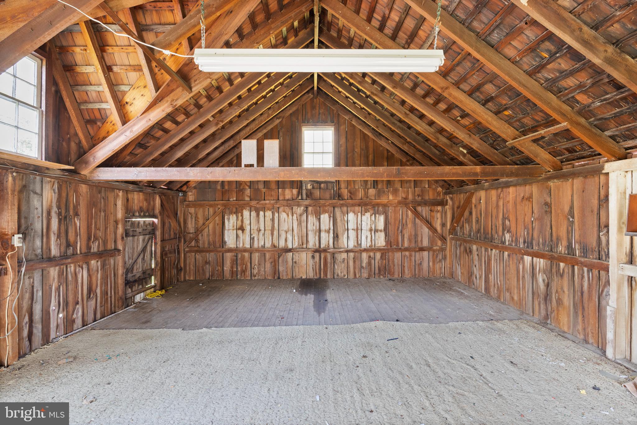 MIDDLETON PL - Residential