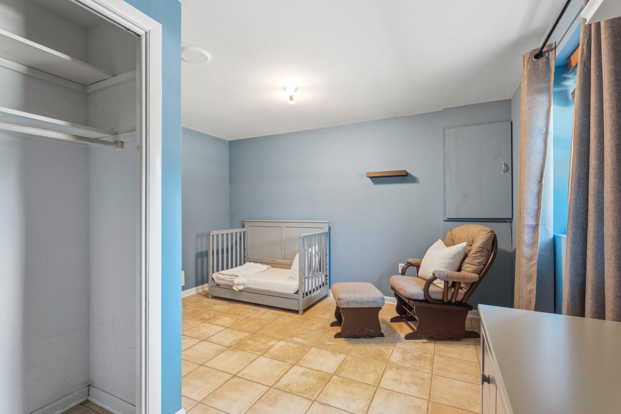 WINFIELD HEIGHTS - Residential