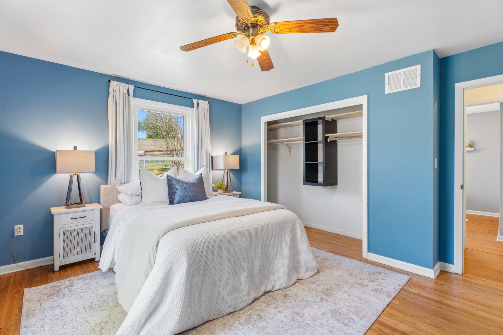 WINFIELD HEIGHTS - Residential