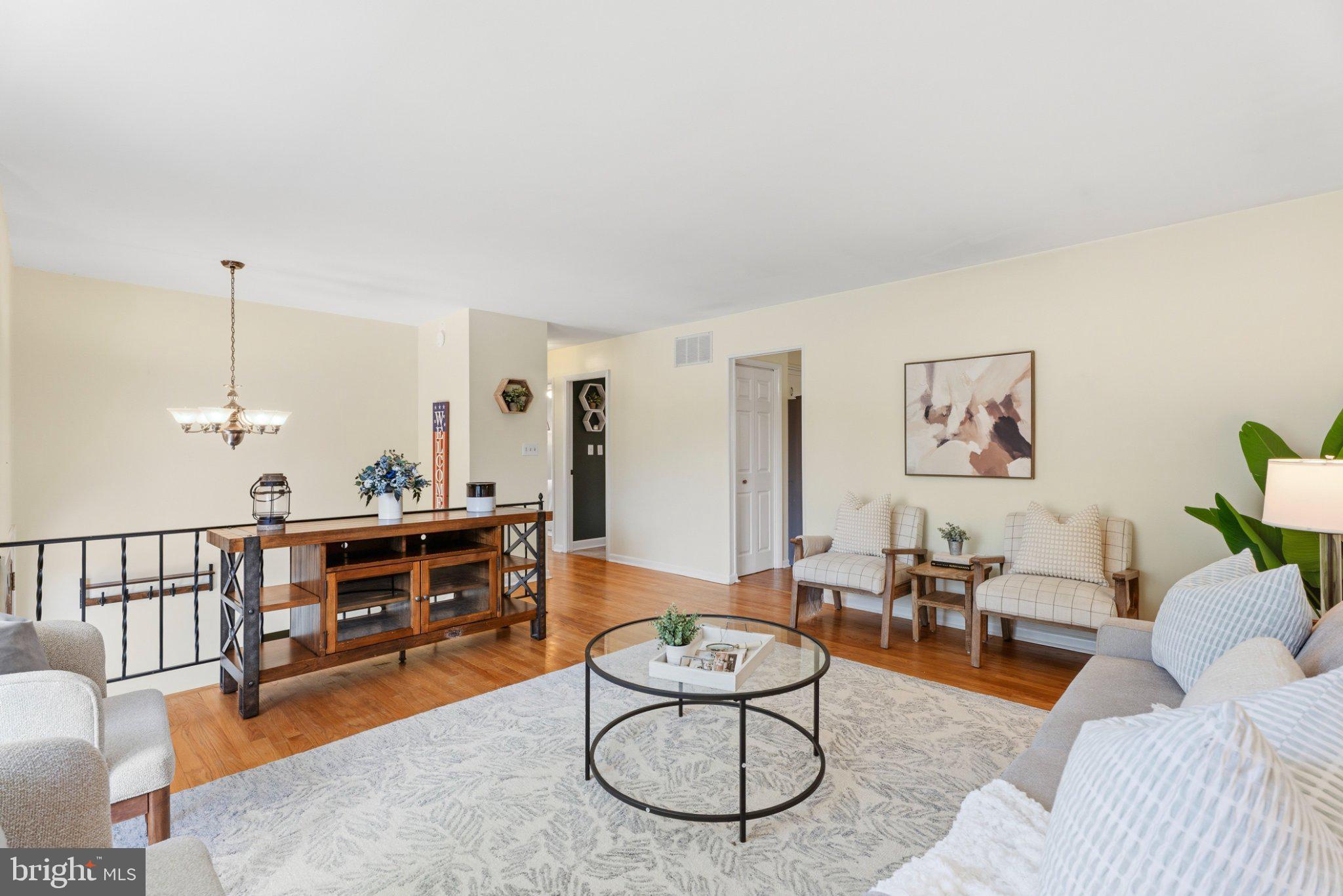 WINFIELD HEIGHTS - Residential