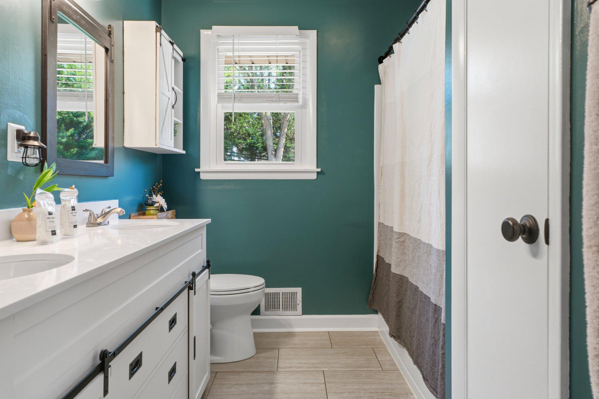 WINFIELD HEIGHTS - Residential