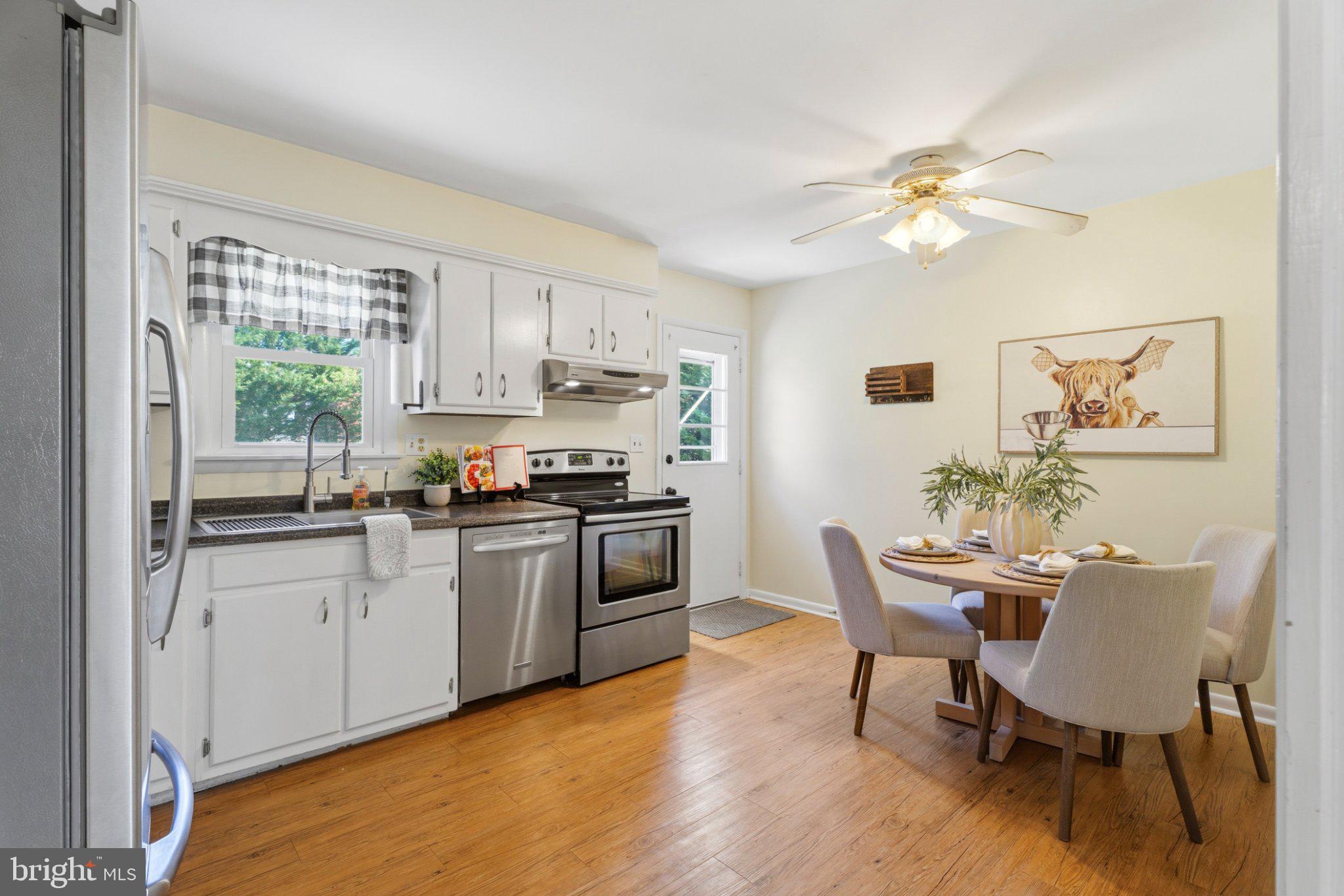 WINFIELD HEIGHTS - Residential