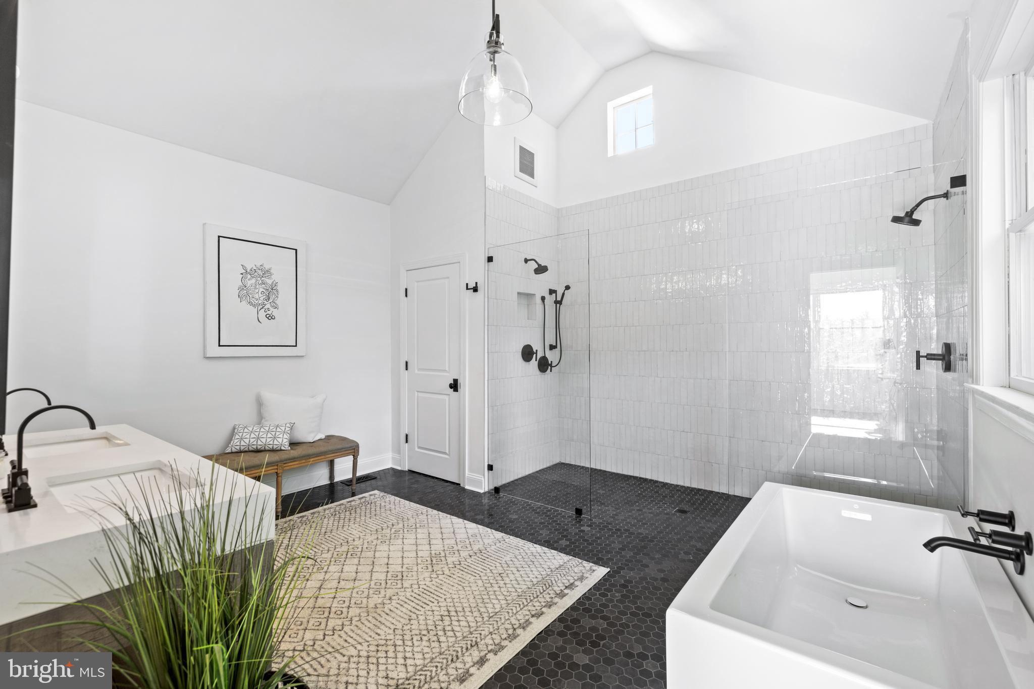 MONKTON - Residential