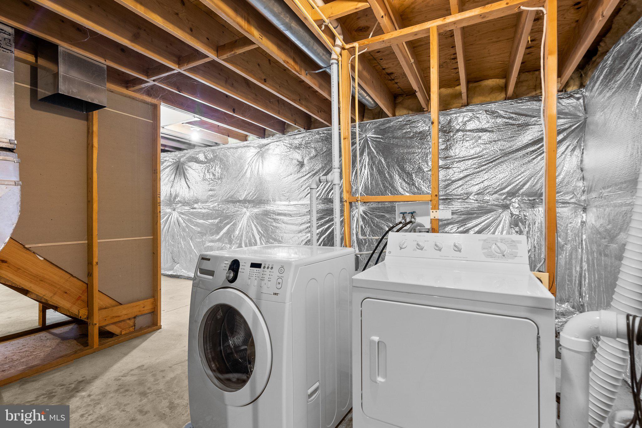 KENTLANDS - Residential