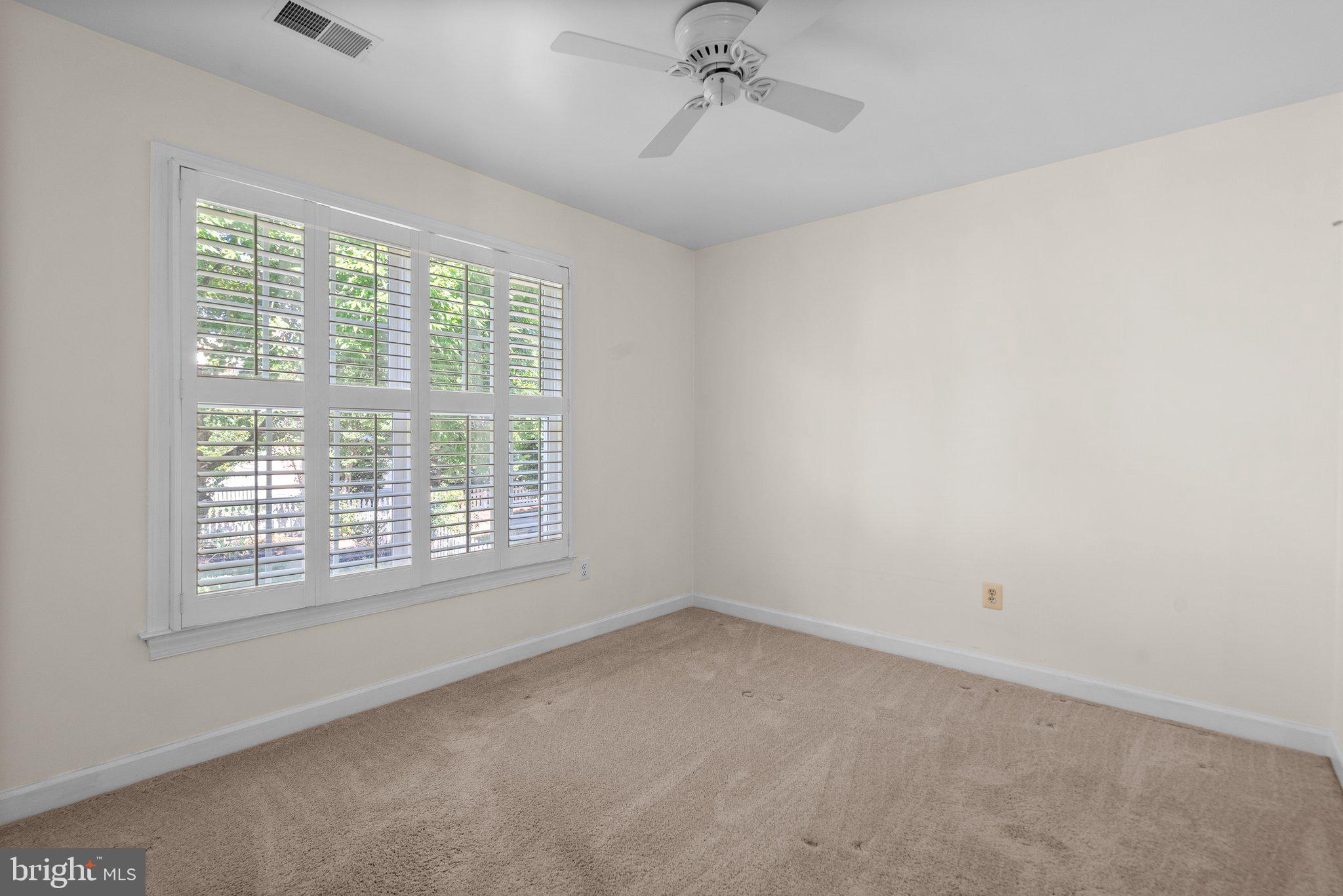 KENTLANDS - Residential