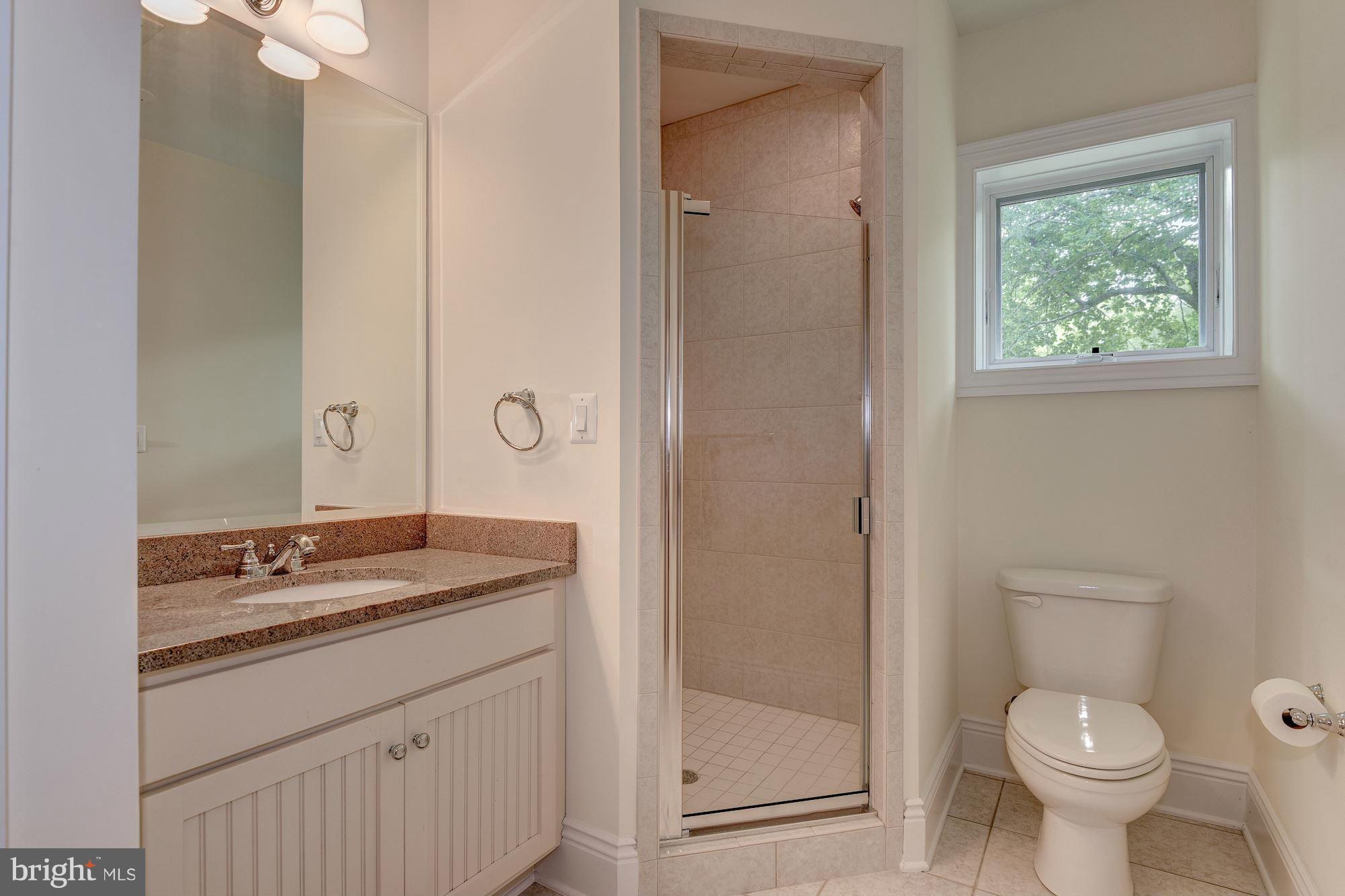 POTOMAC OUTSIDE - Residential