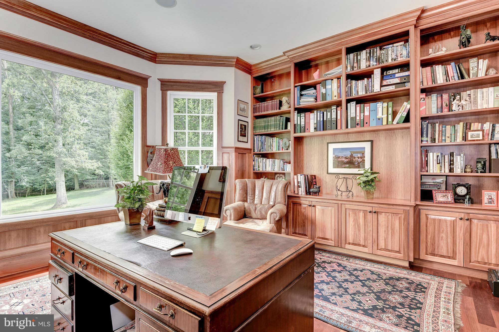 POTOMAC OUTSIDE - Residential