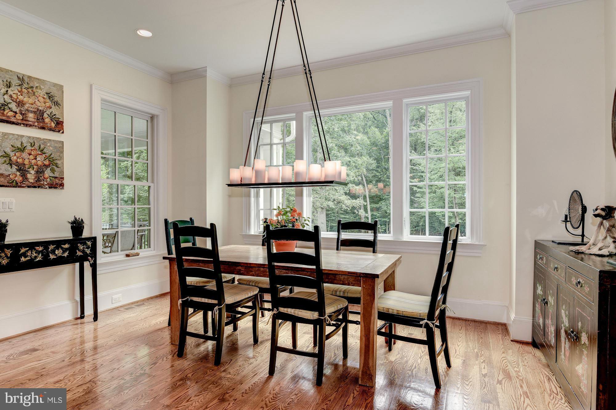 POTOMAC OUTSIDE - Residential