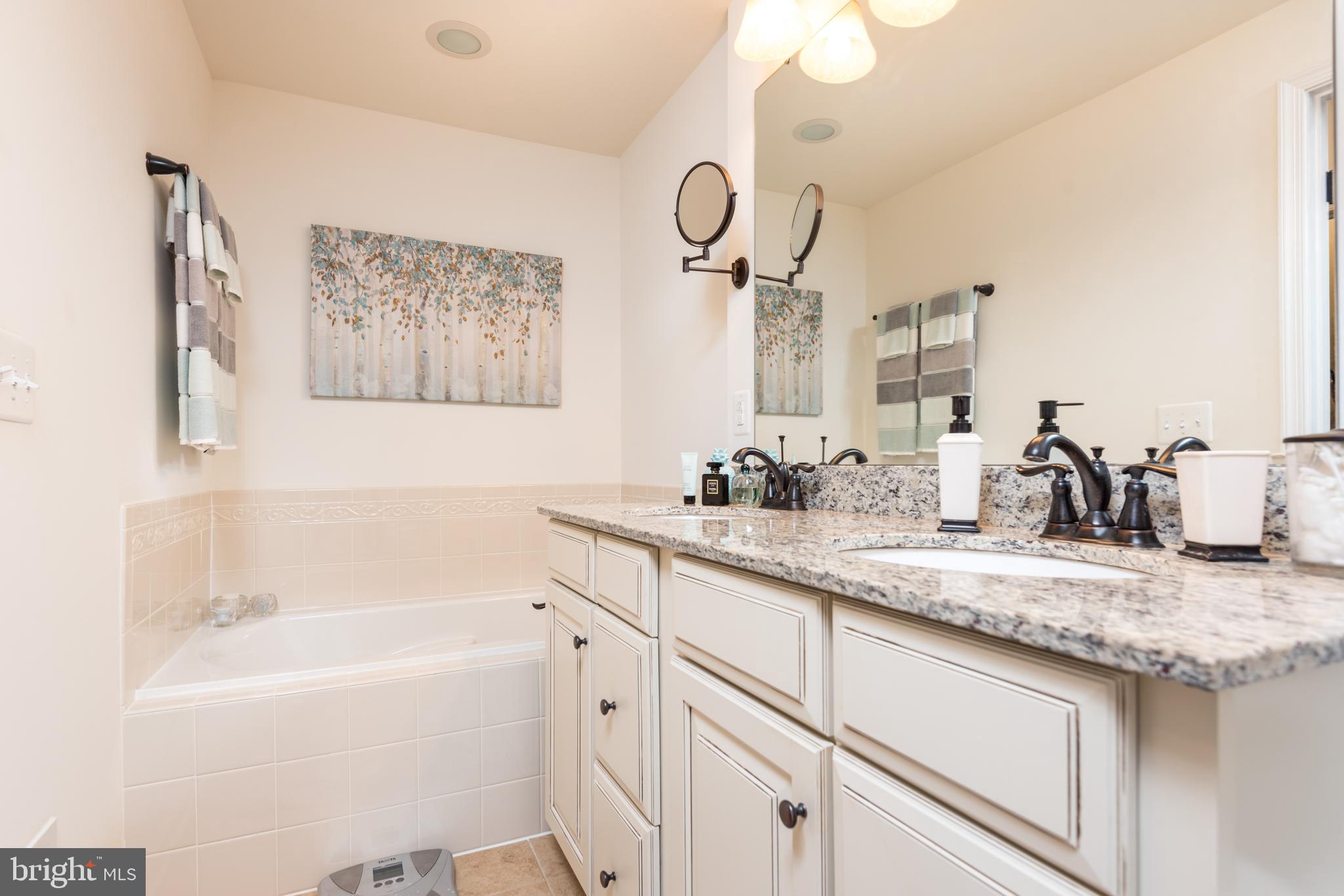 WENTWORTH GREEN - Residential