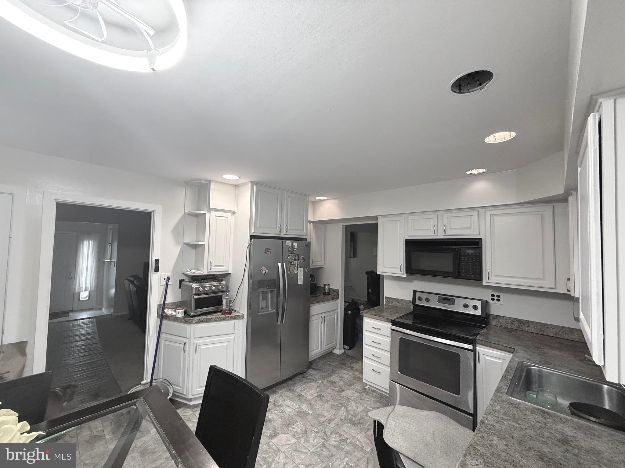 STONEYBROOK - Residential