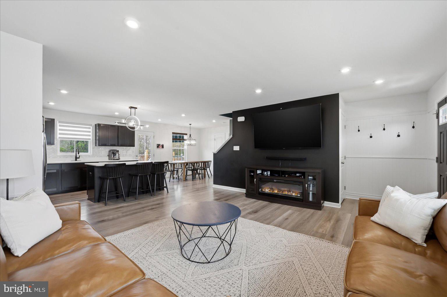 VILLAGES AT MIDDLETOWN - Residential