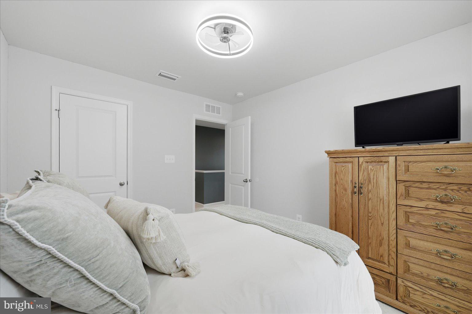 VILLAGES AT MIDDLETOWN - Residential