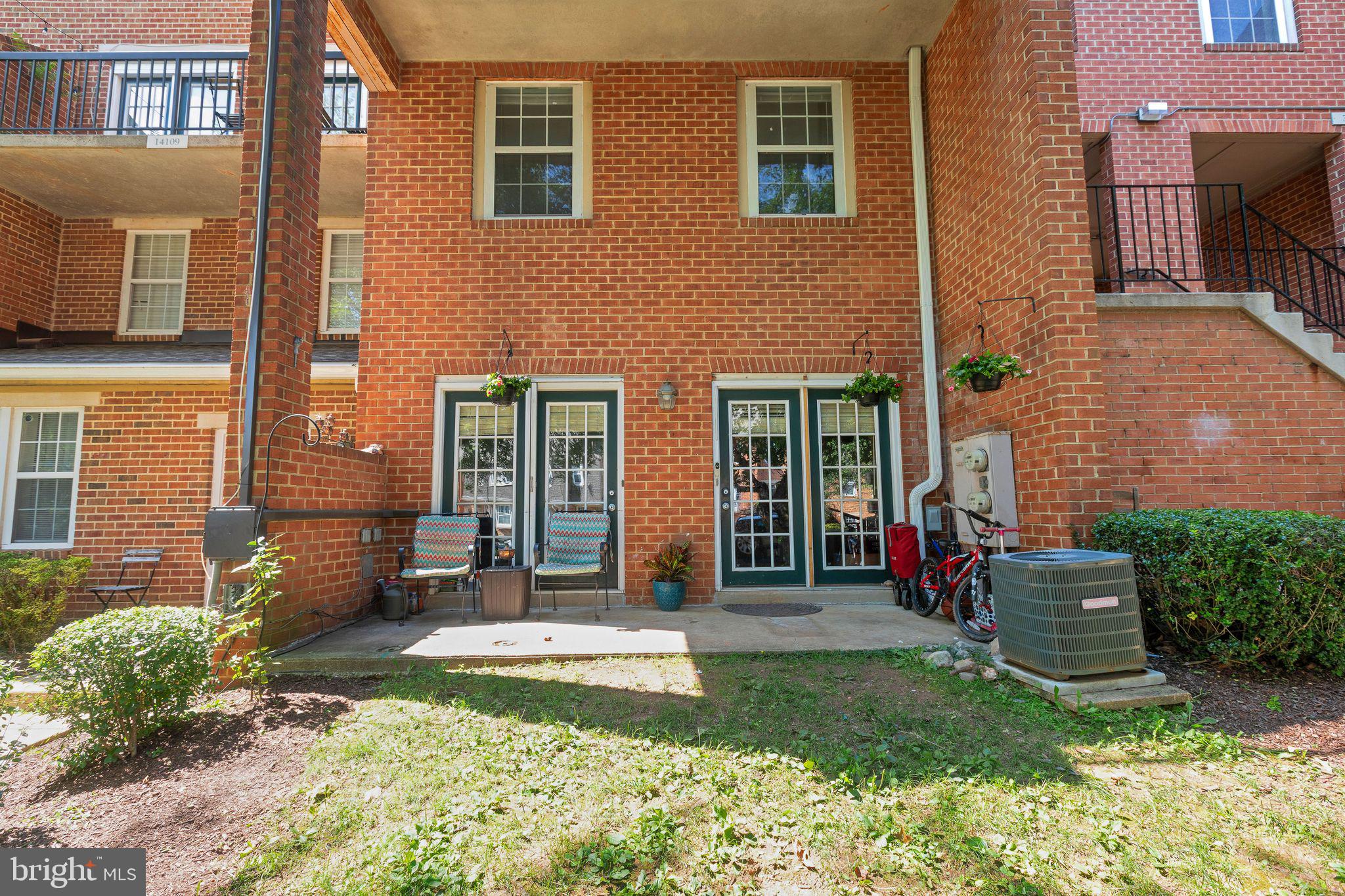 3823 CHESTERWOOD DRIVE 3823