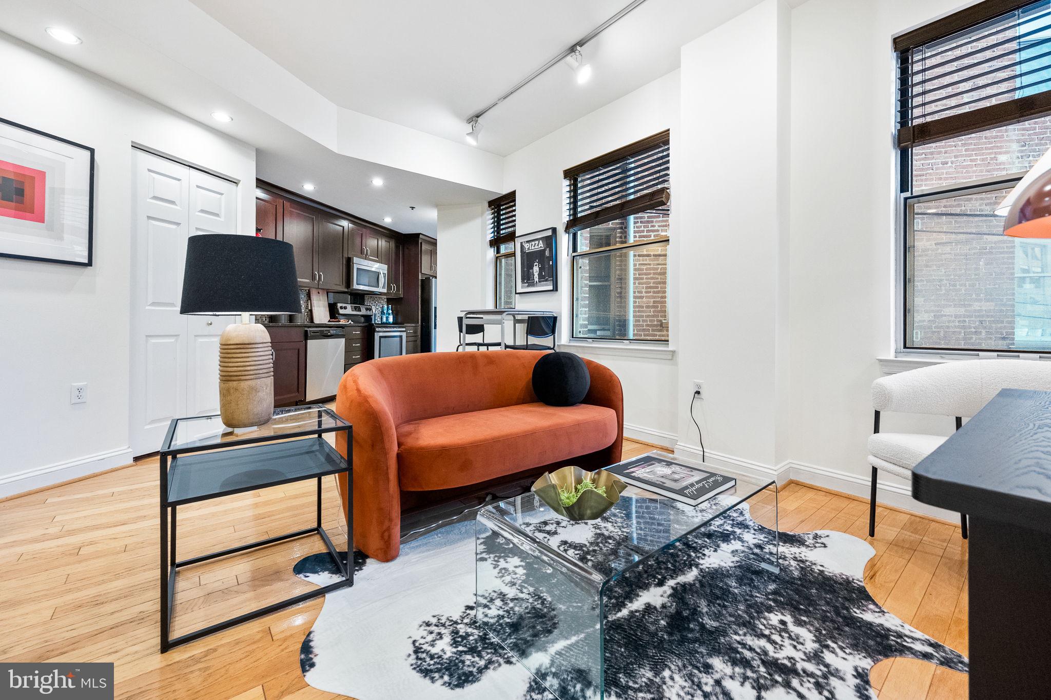 1621 T STREET NW 207