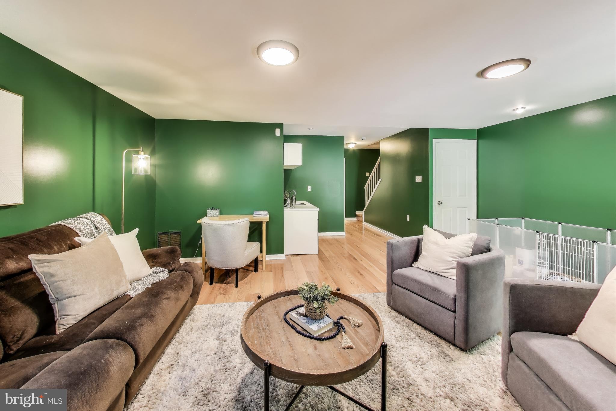 LAKE RIDGE - Residential