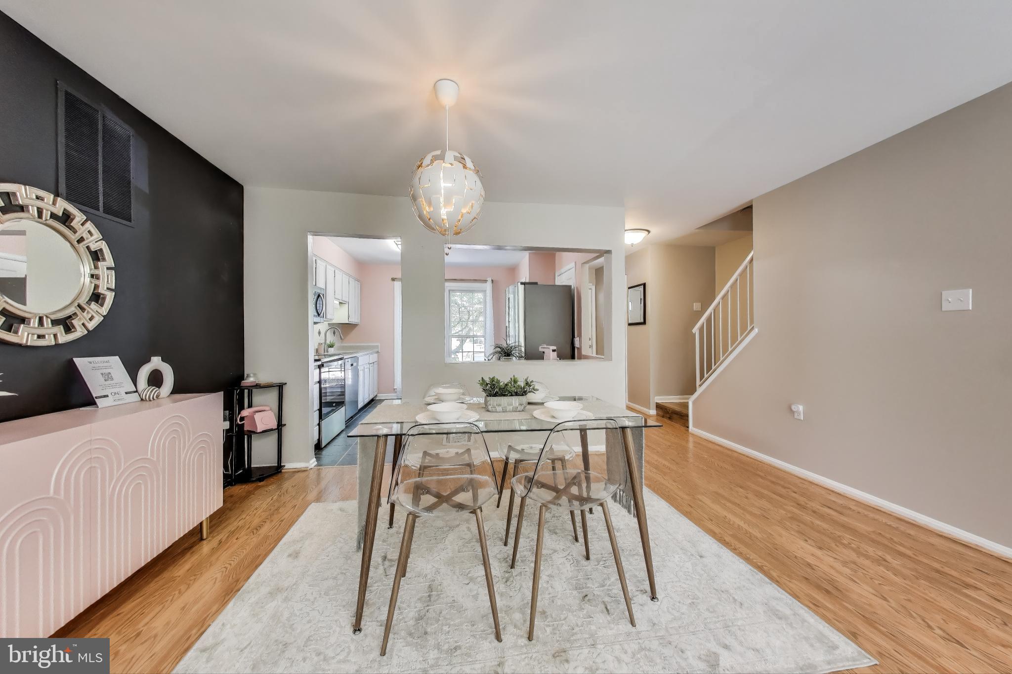 LAKE RIDGE - Residential