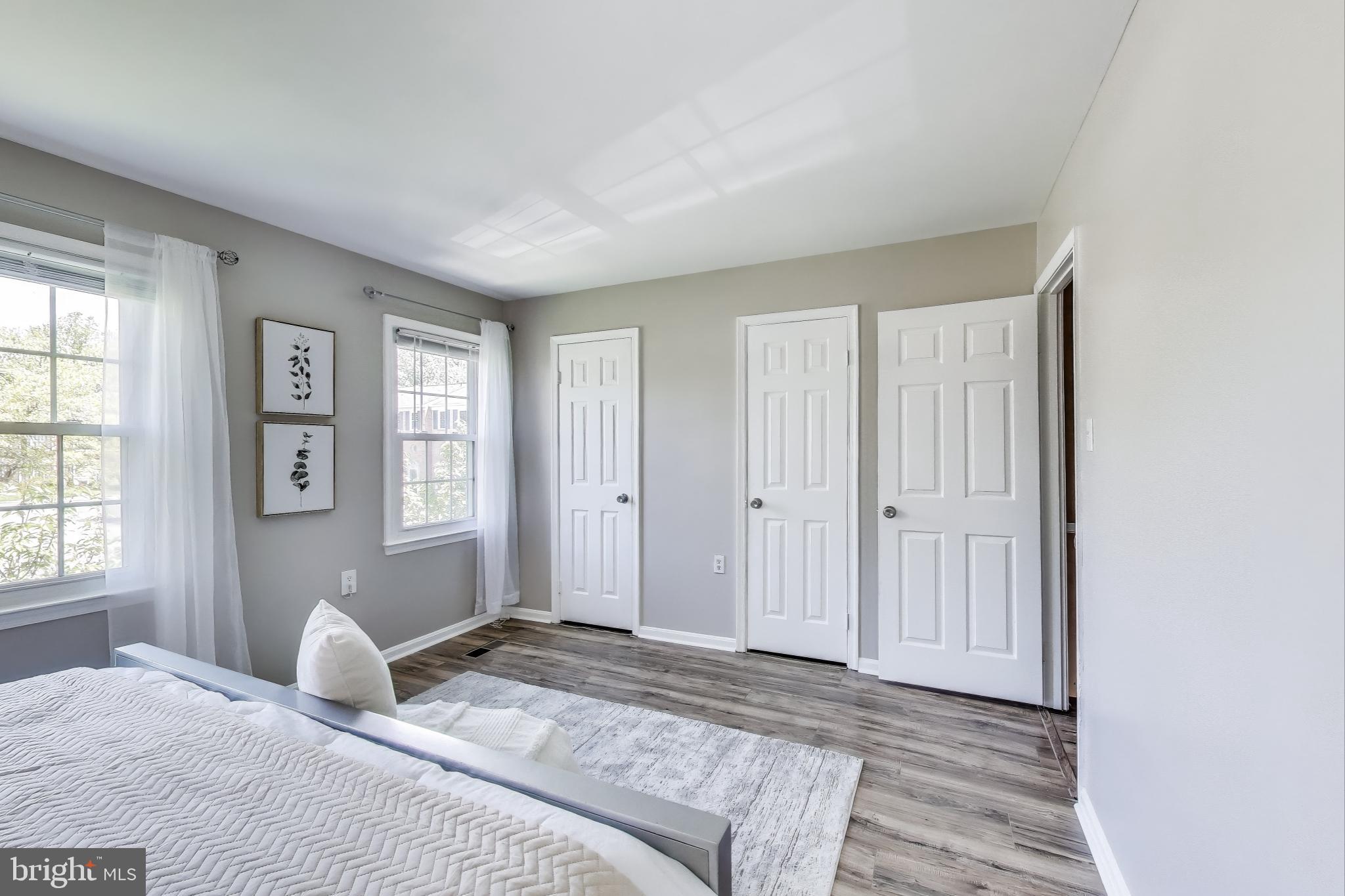 LAKE RIDGE - Residential