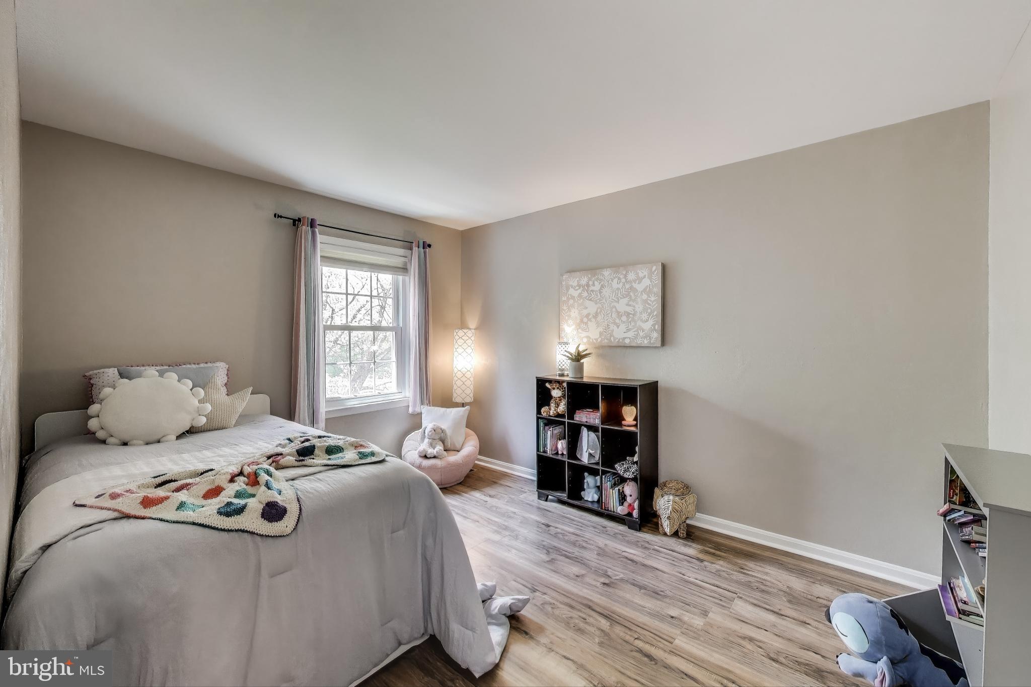 LAKE RIDGE - Residential