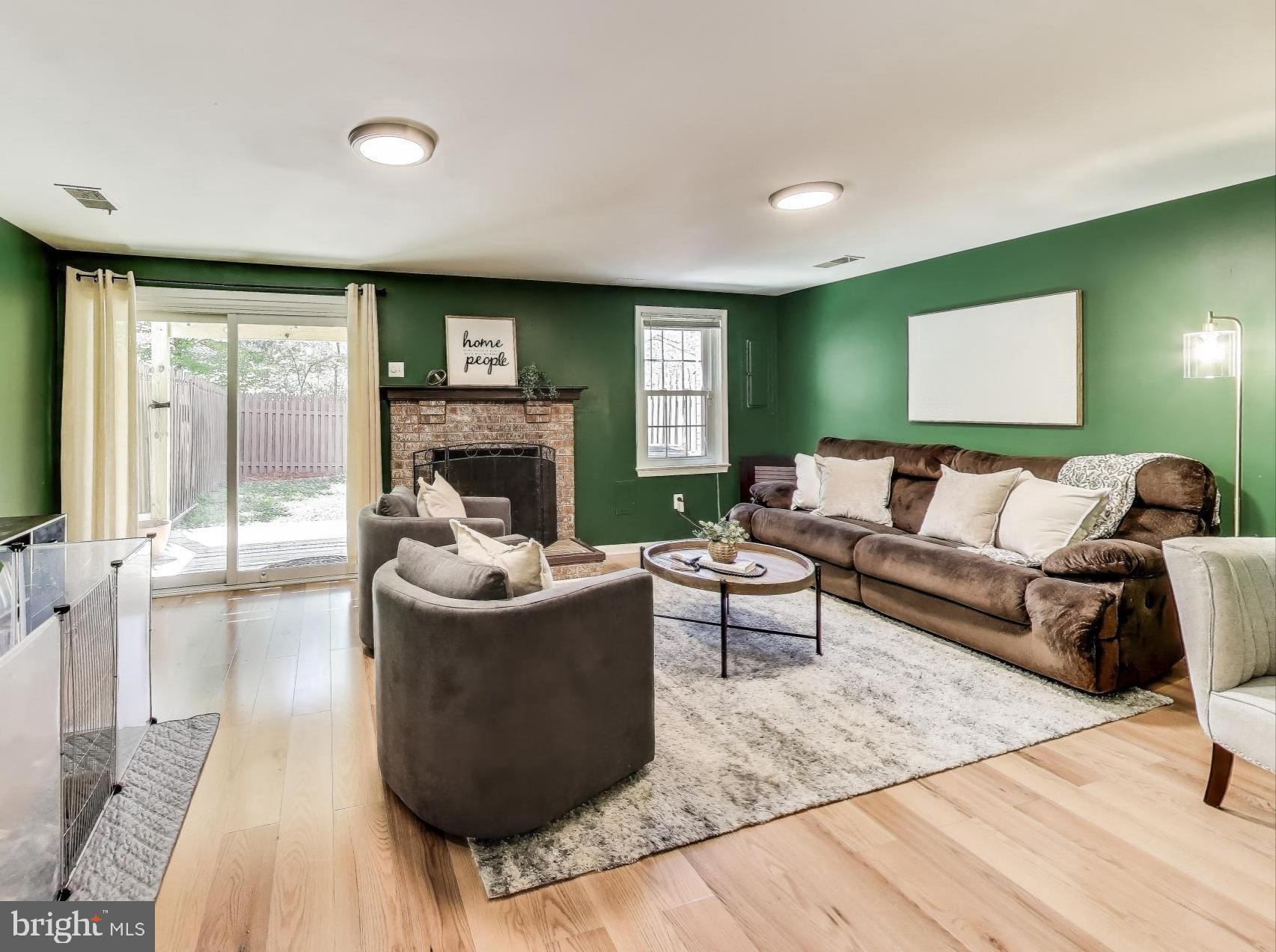 LAKE RIDGE - Residential