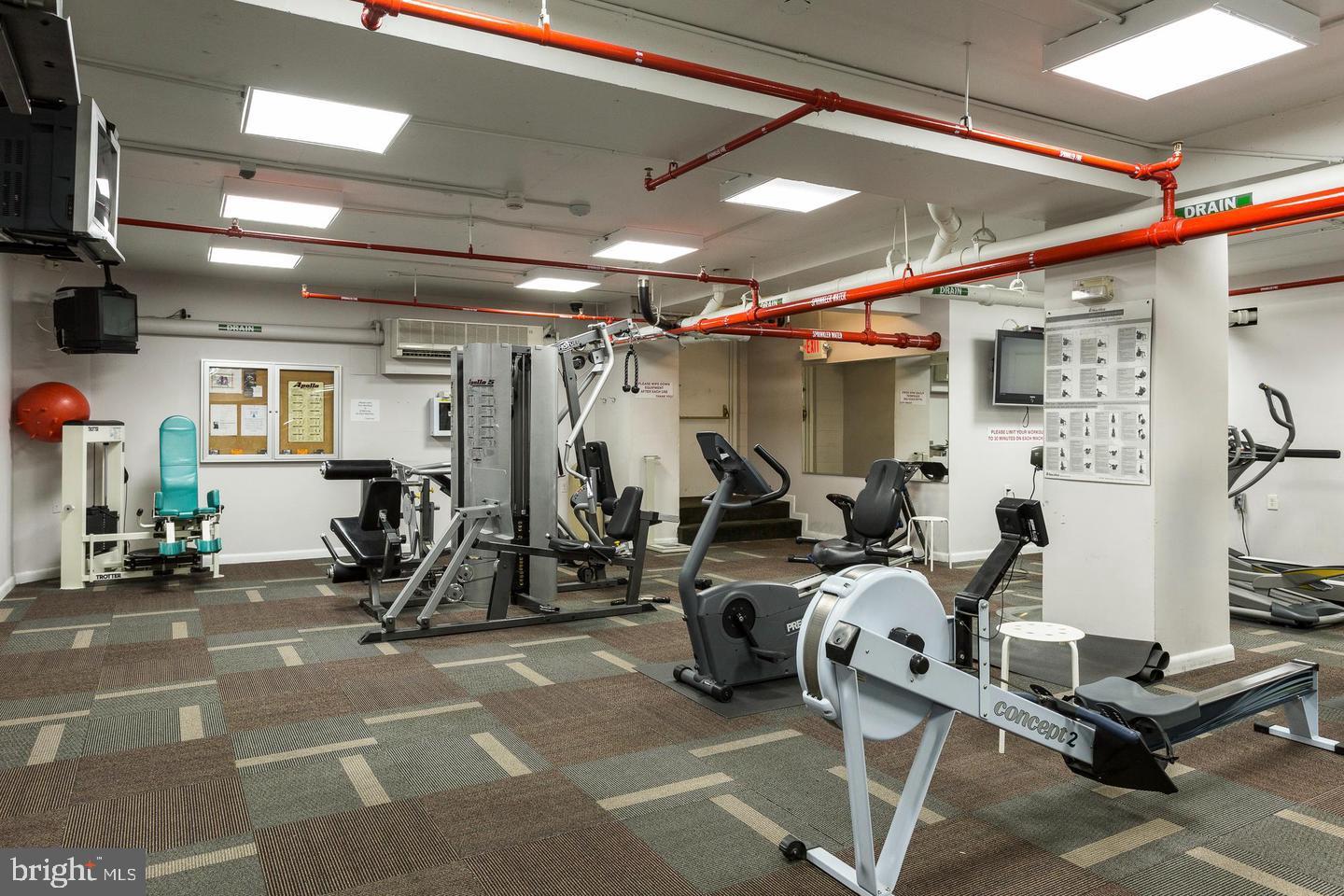 RITTENHOUSE SQUARE - Residential Lease