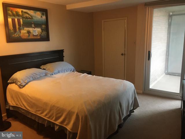 RITTENHOUSE SQUARE - Residential Lease