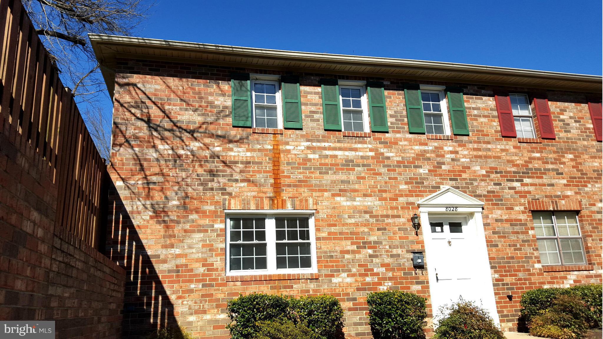 VILLAGE BROOK - Residential