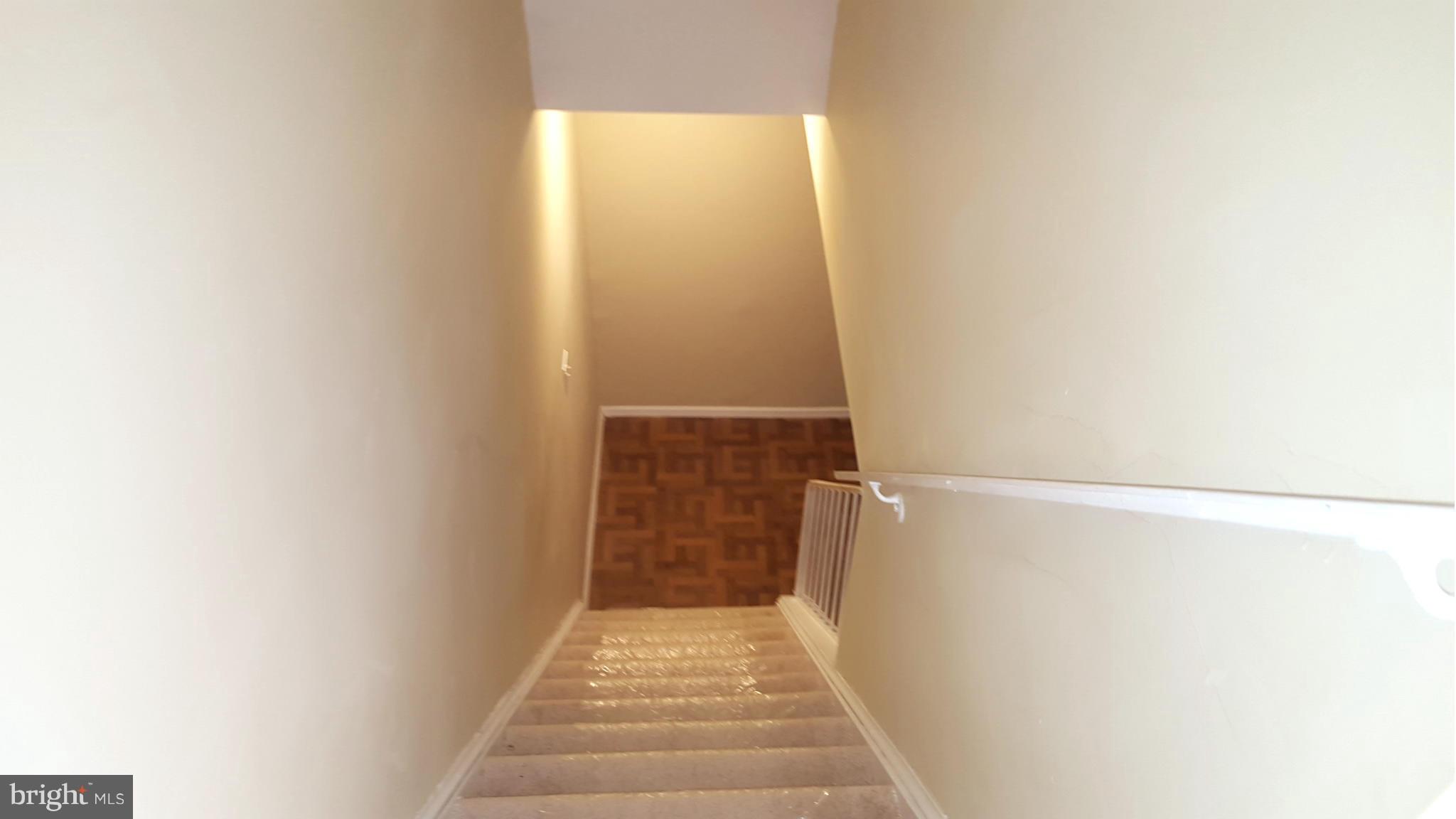 VILLAGE BROOK - Residential