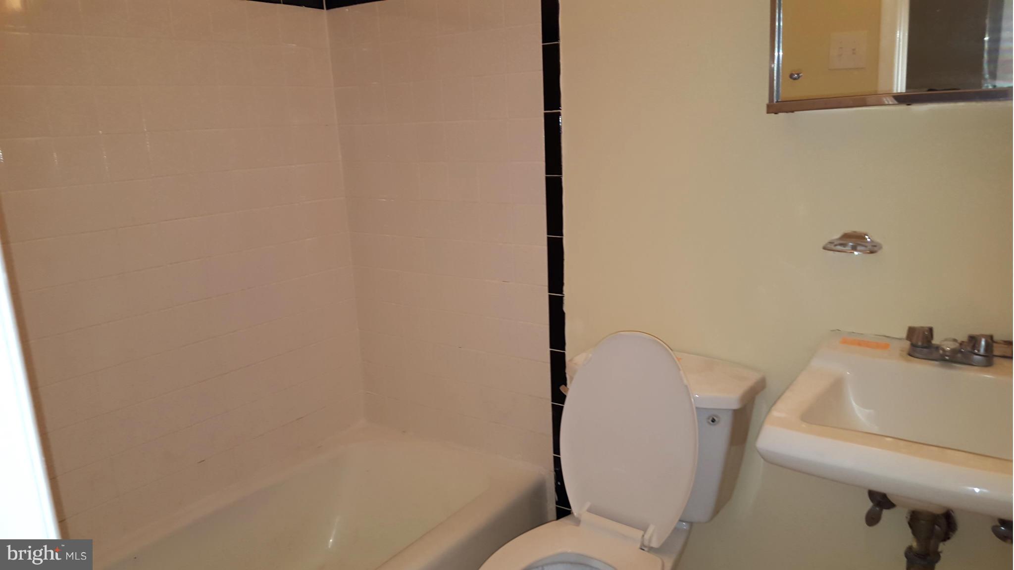 VILLAGE BROOK - Residential