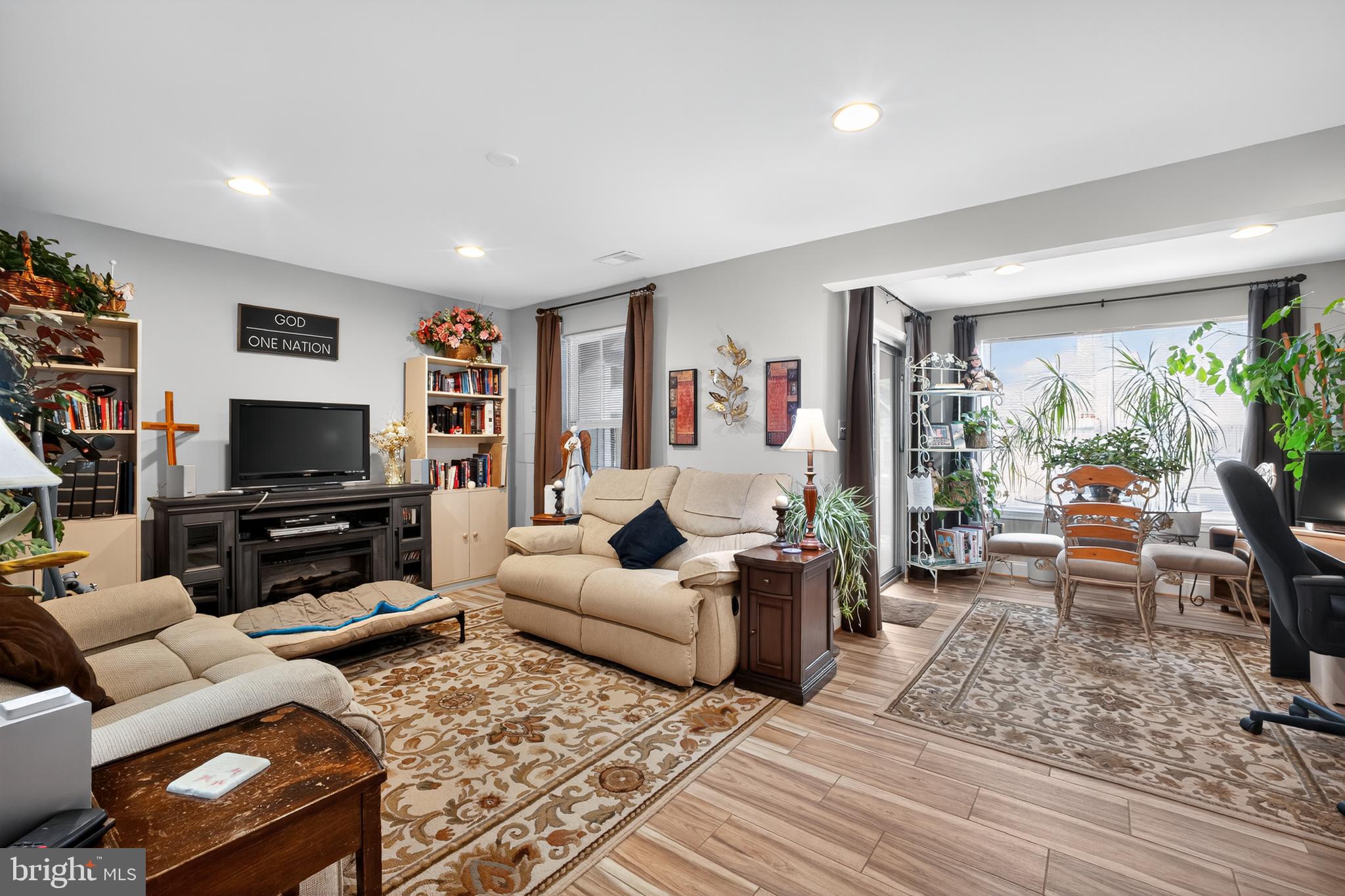 SHEFFIELD MANOR - Residential