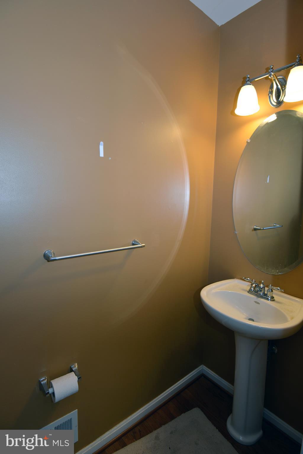 WESTBURY PUB - Residential