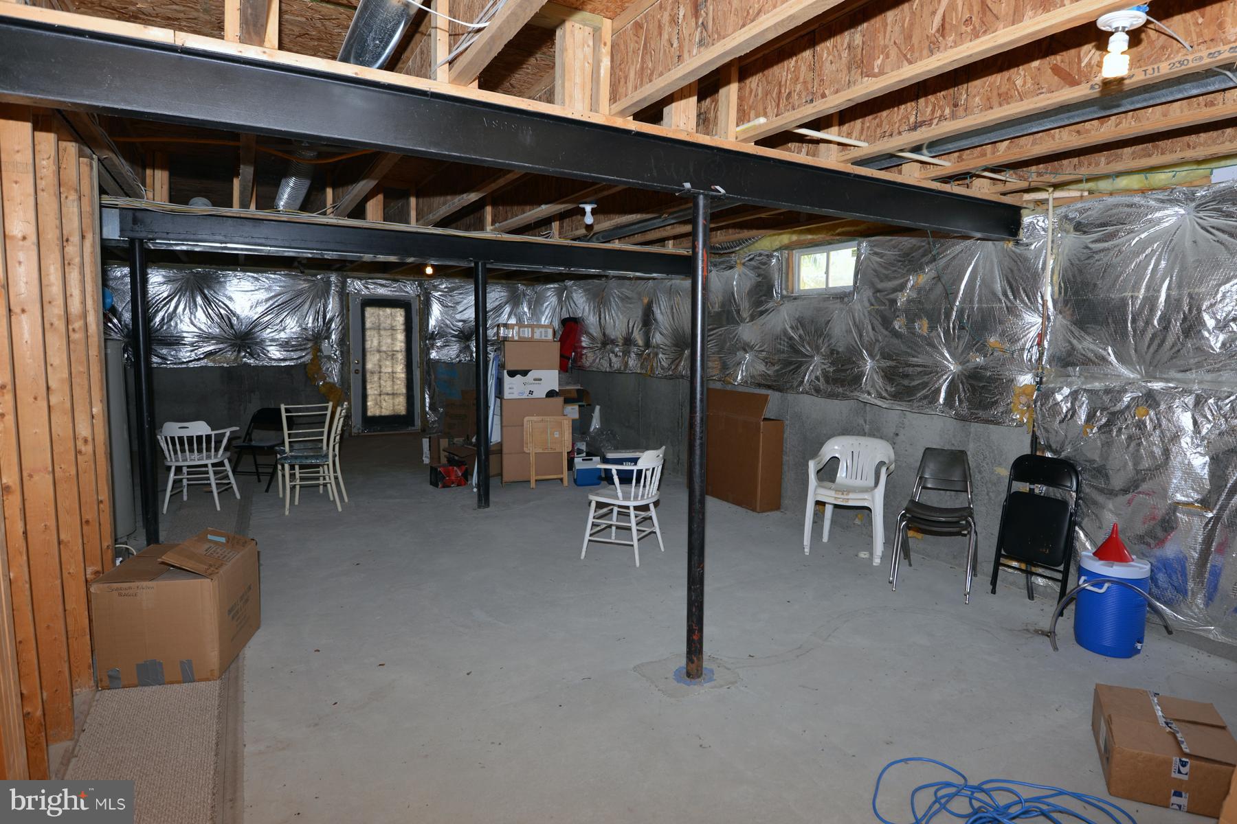 WESTBURY PUB - Residential