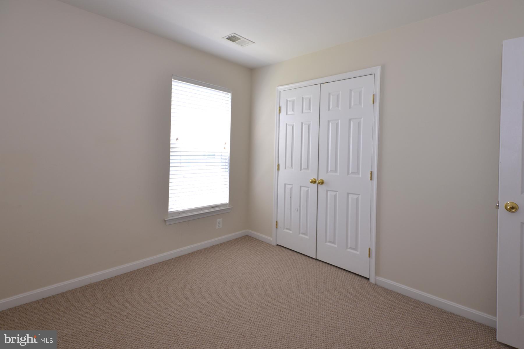 WESTBURY PUB - Residential