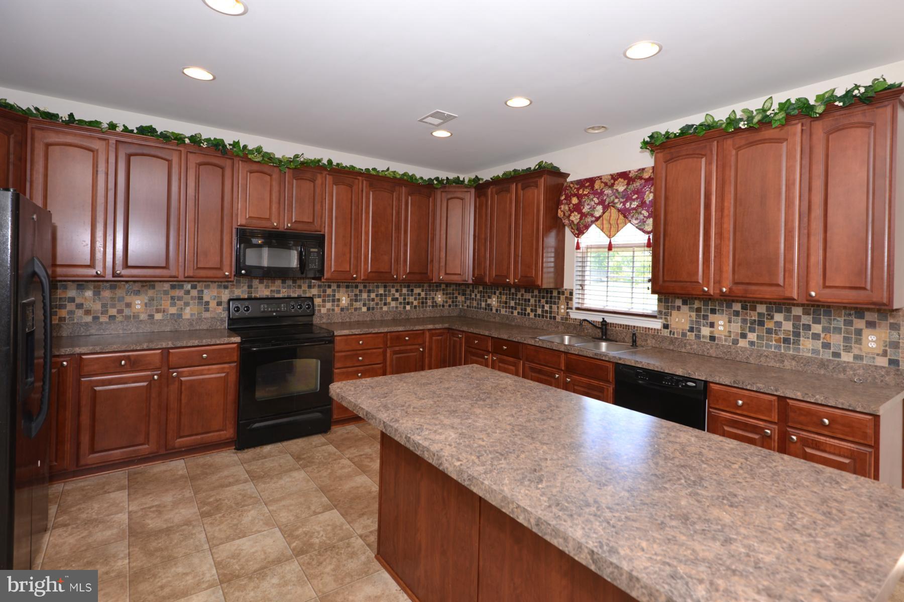 WESTBURY PUB - Residential