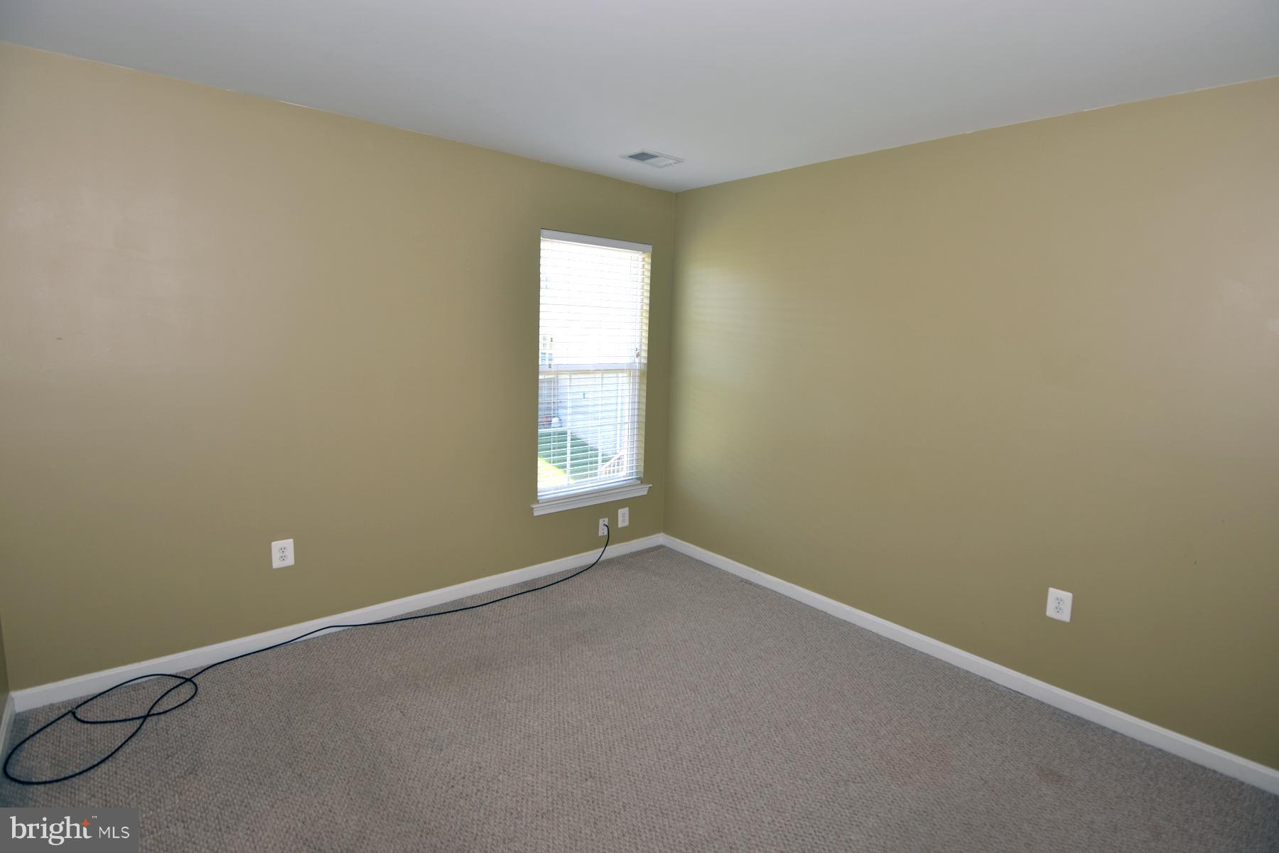 WESTBURY PUB - Residential