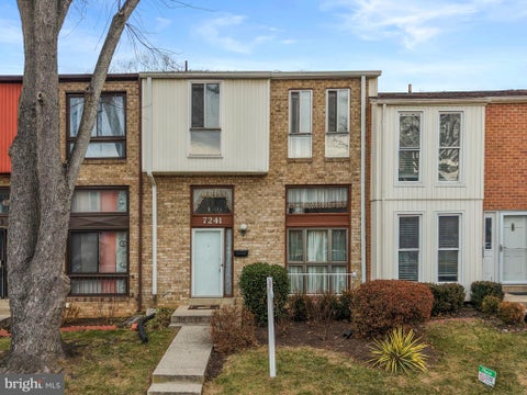 Photo of 7241 Millcrest Terrace #4-3, ROCKVILLE, MD 20855 (MLS # MDMC2214186)