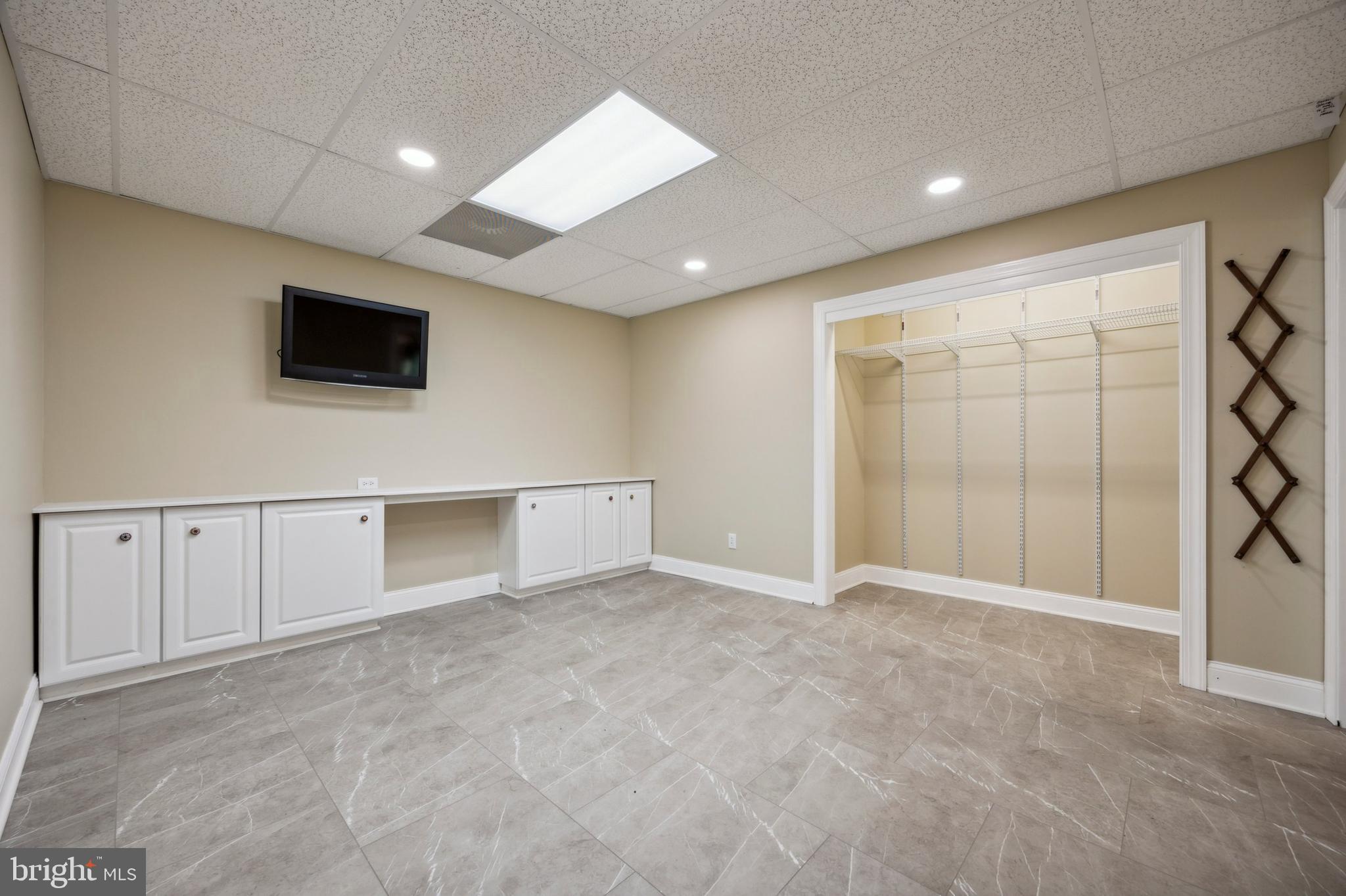 HERITAGE FARMS - Residential